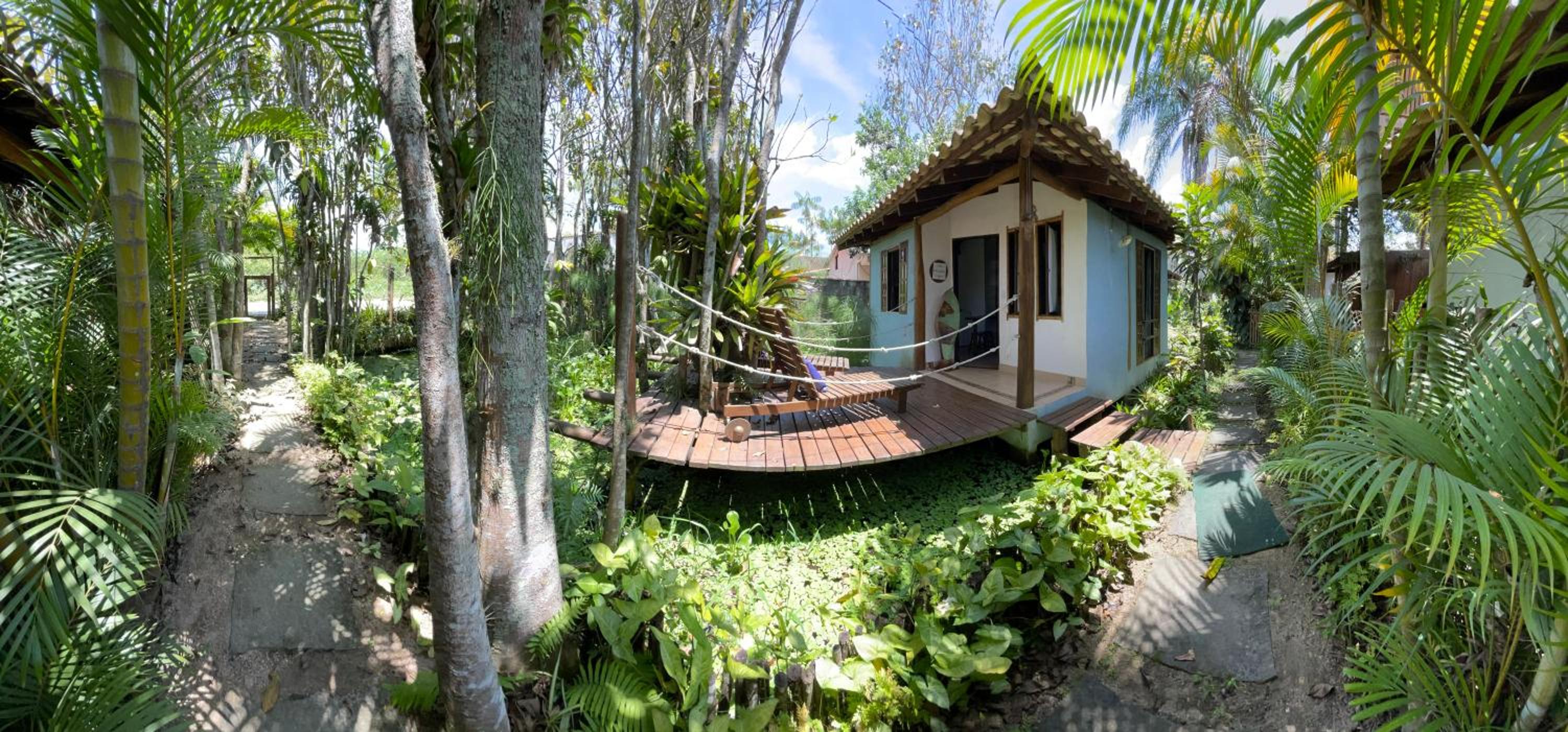 Casa Jardim Bangalos