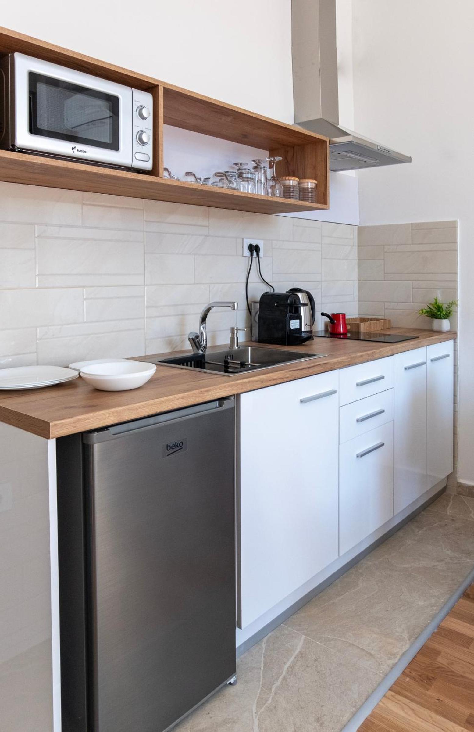 Home Art Apartments-Free Parking-City Center