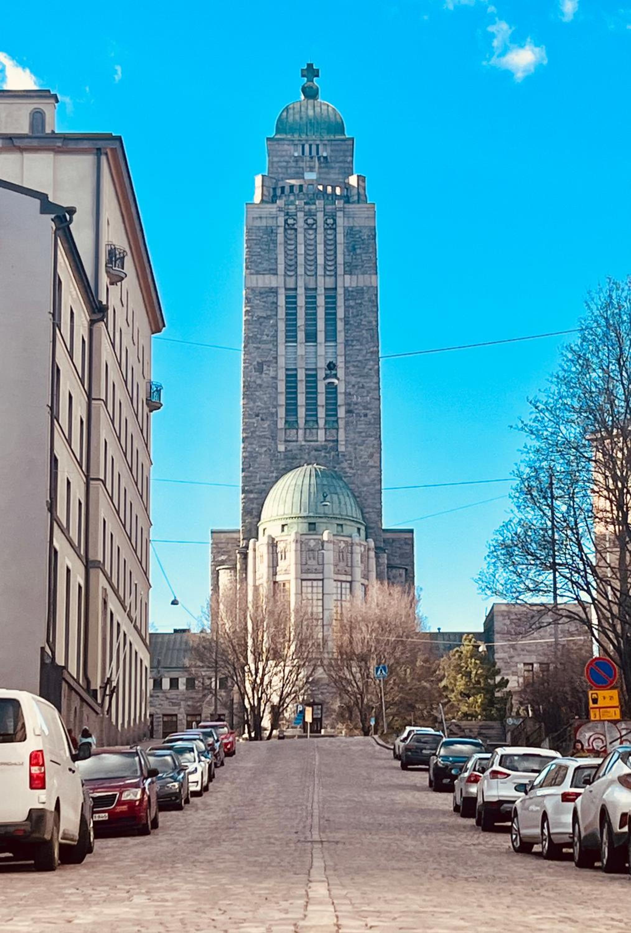 CityReady, Fully Equipped Apartment - Prime Location & Transport Connections