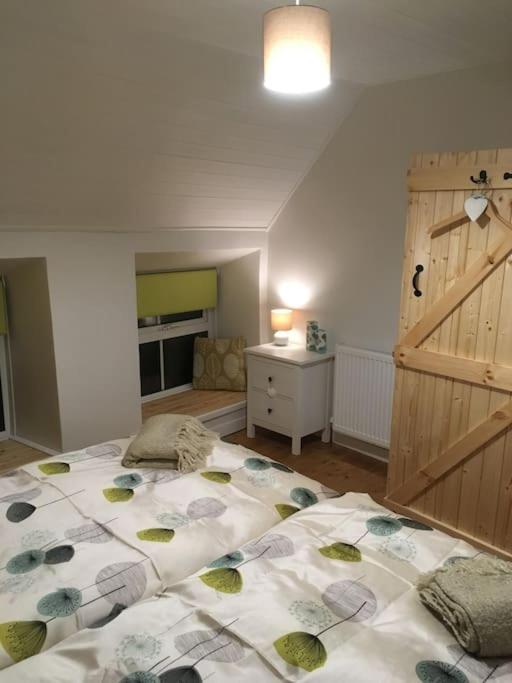 Cubert Nr Newquay Traditional 16th century cottage view 3