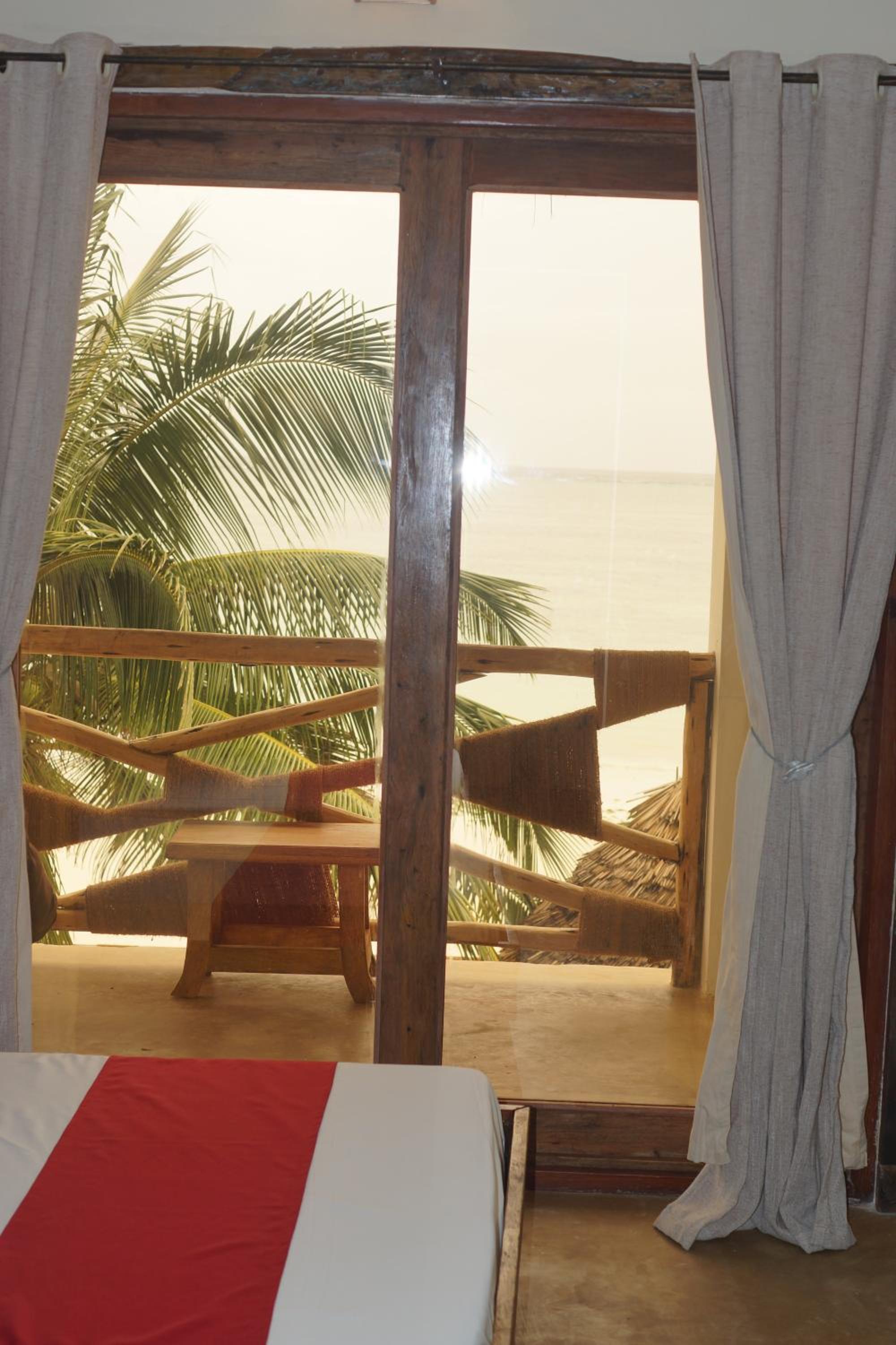 Amani Beach Villa- Bwejuu