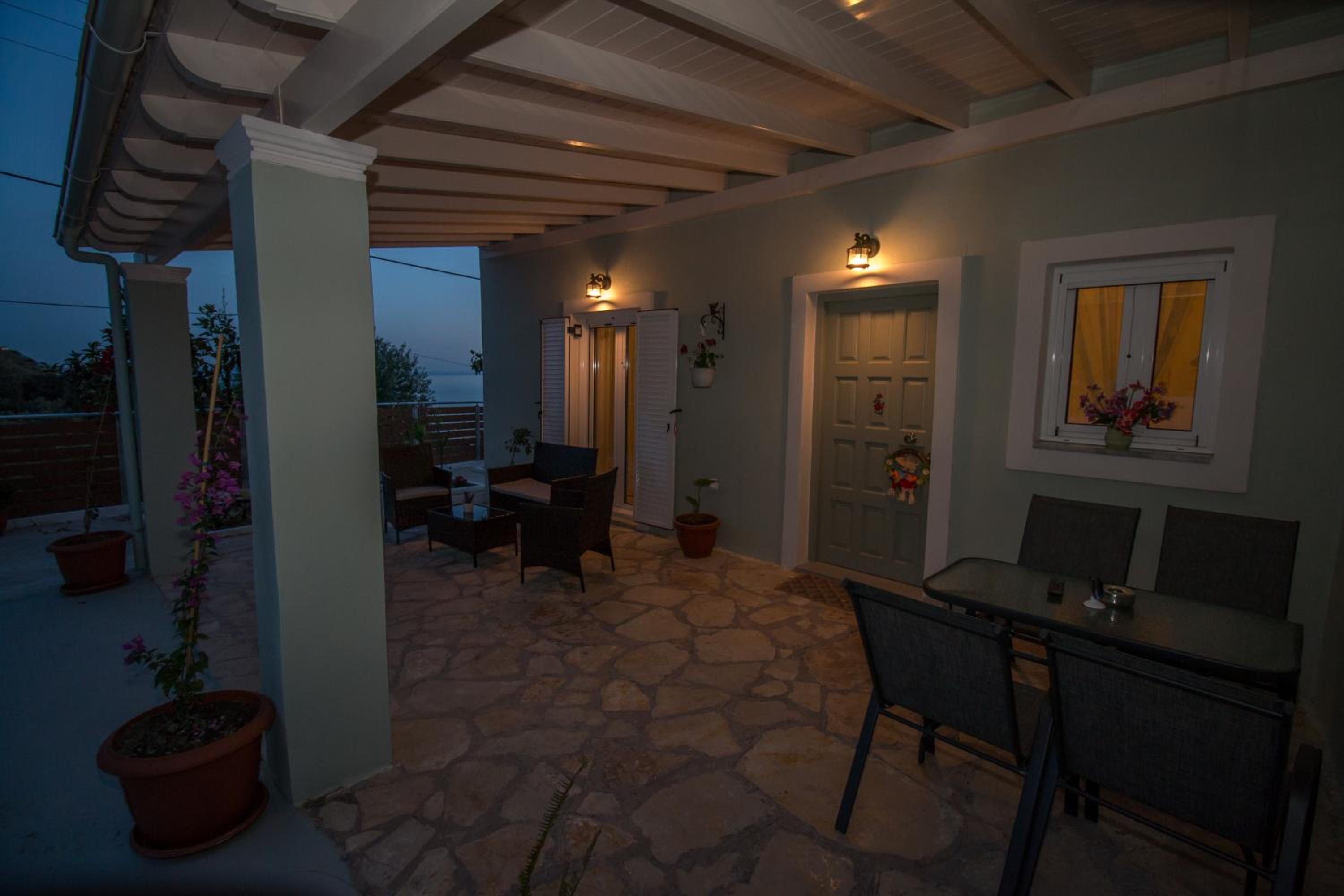 Monopoli home
