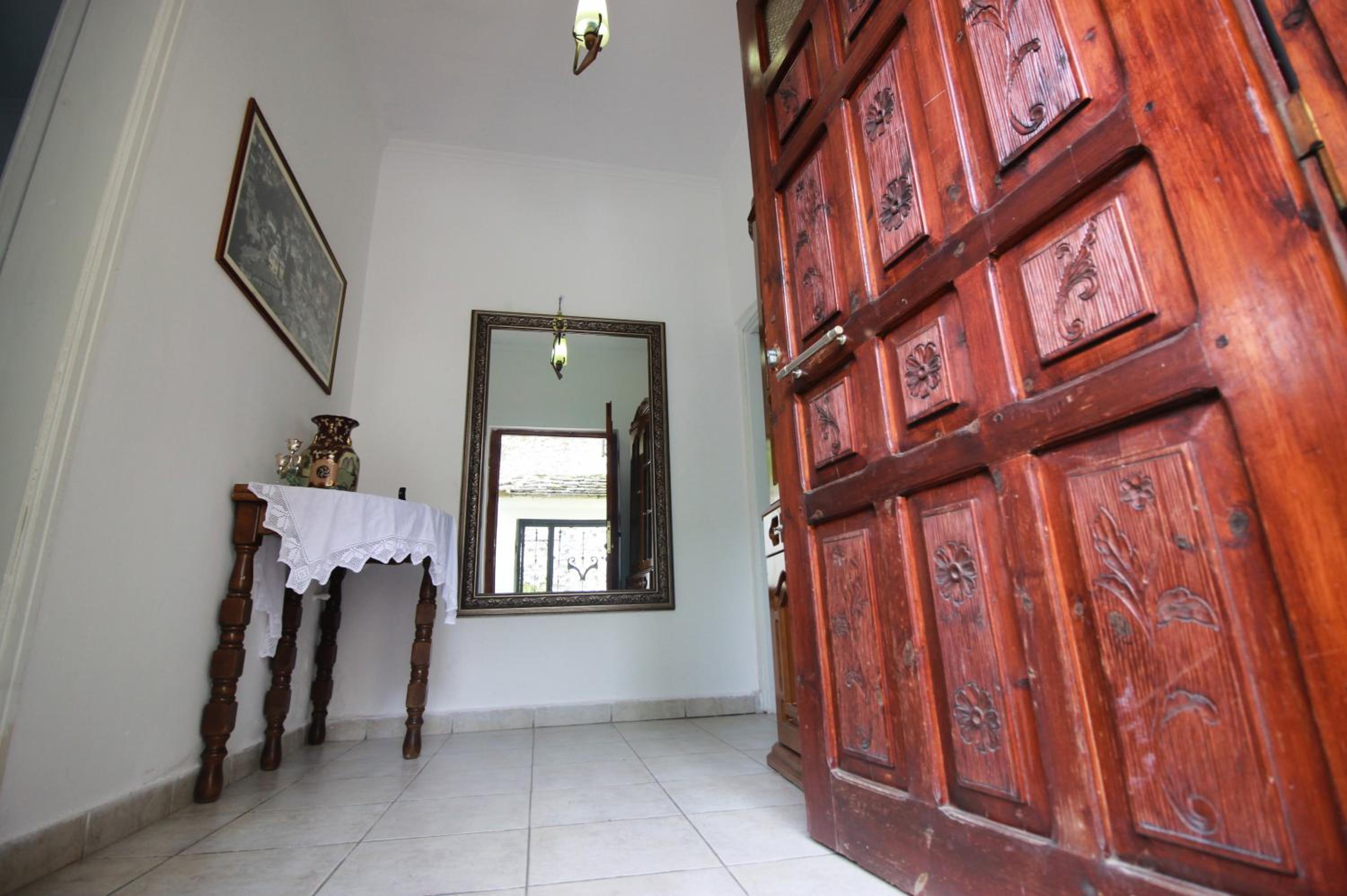 Emblematic House Apartment 2
