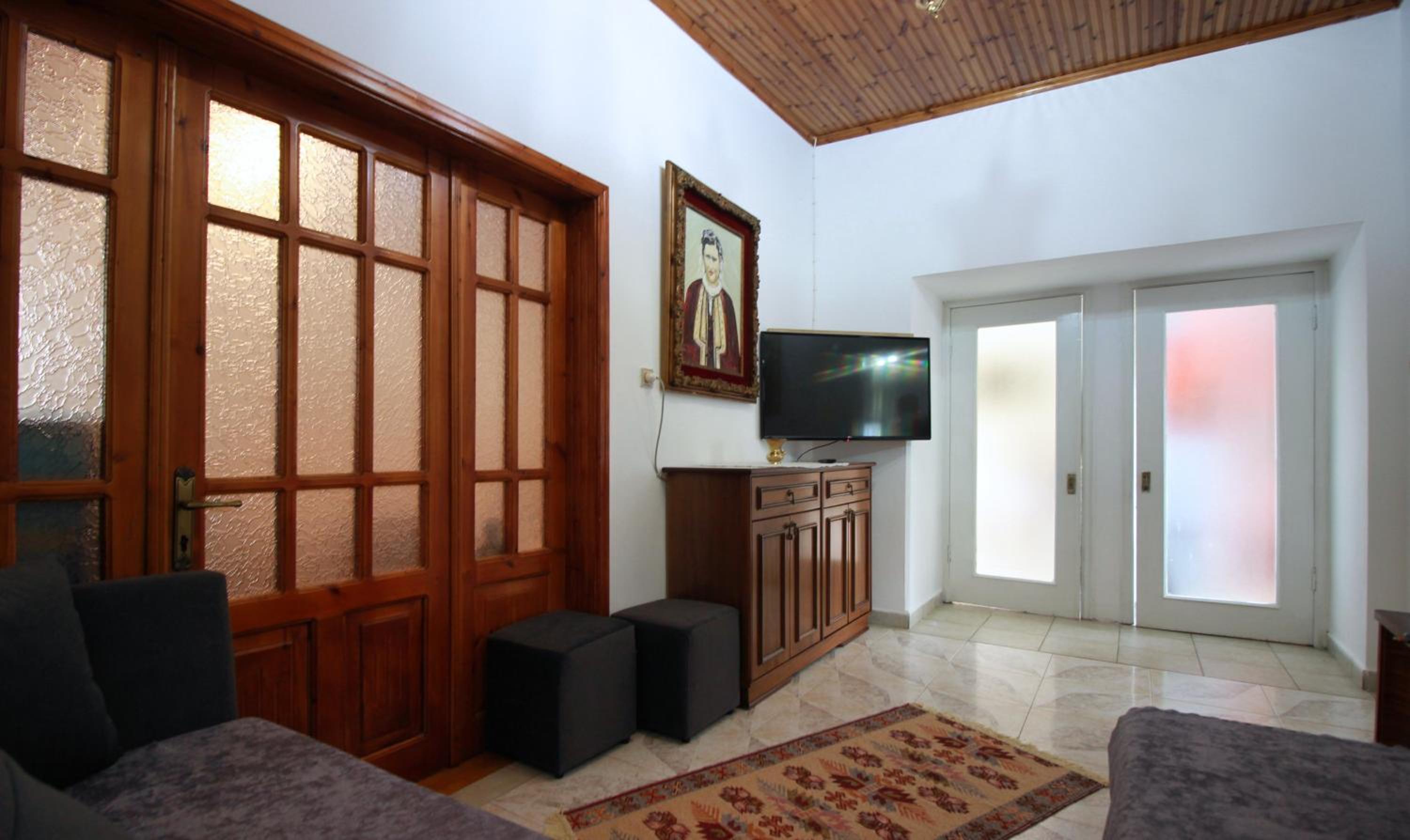 Emblematic House Apartment 2