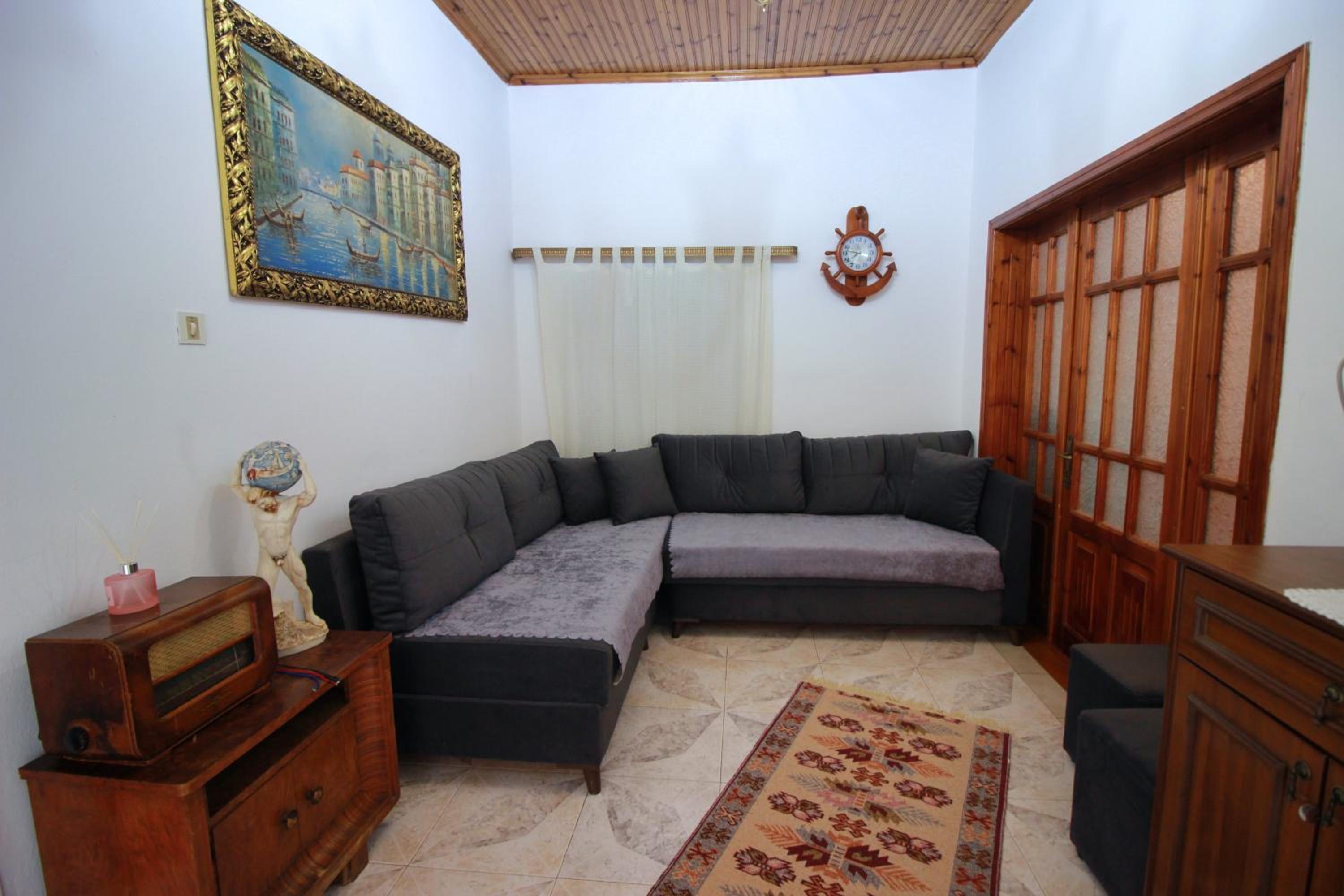 Emblematic House Apartment 2