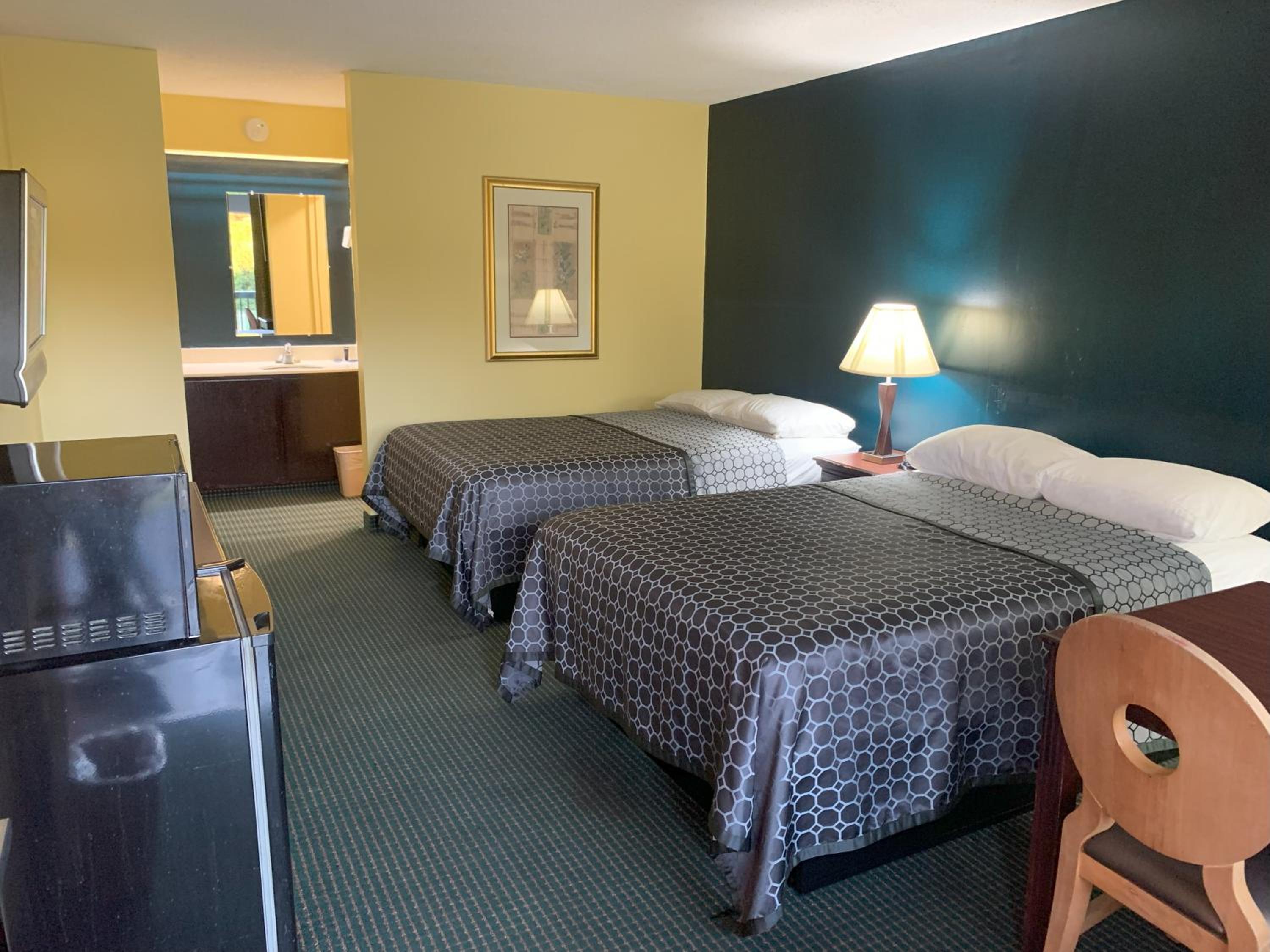 Dublin Vacations - Relax Inn  Suites - Property Image 4
