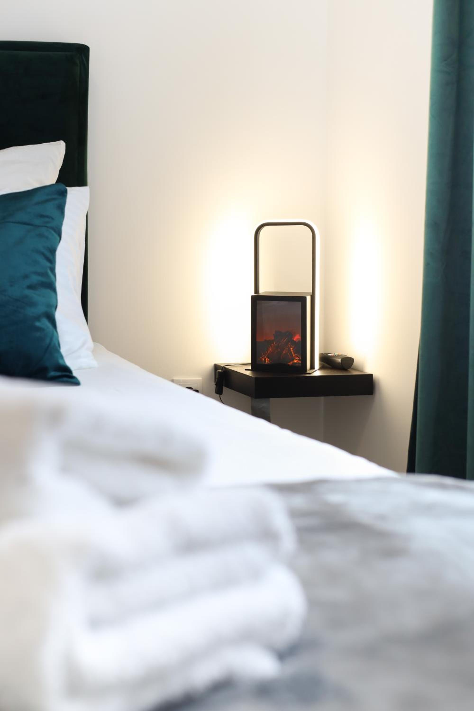 Photo 34