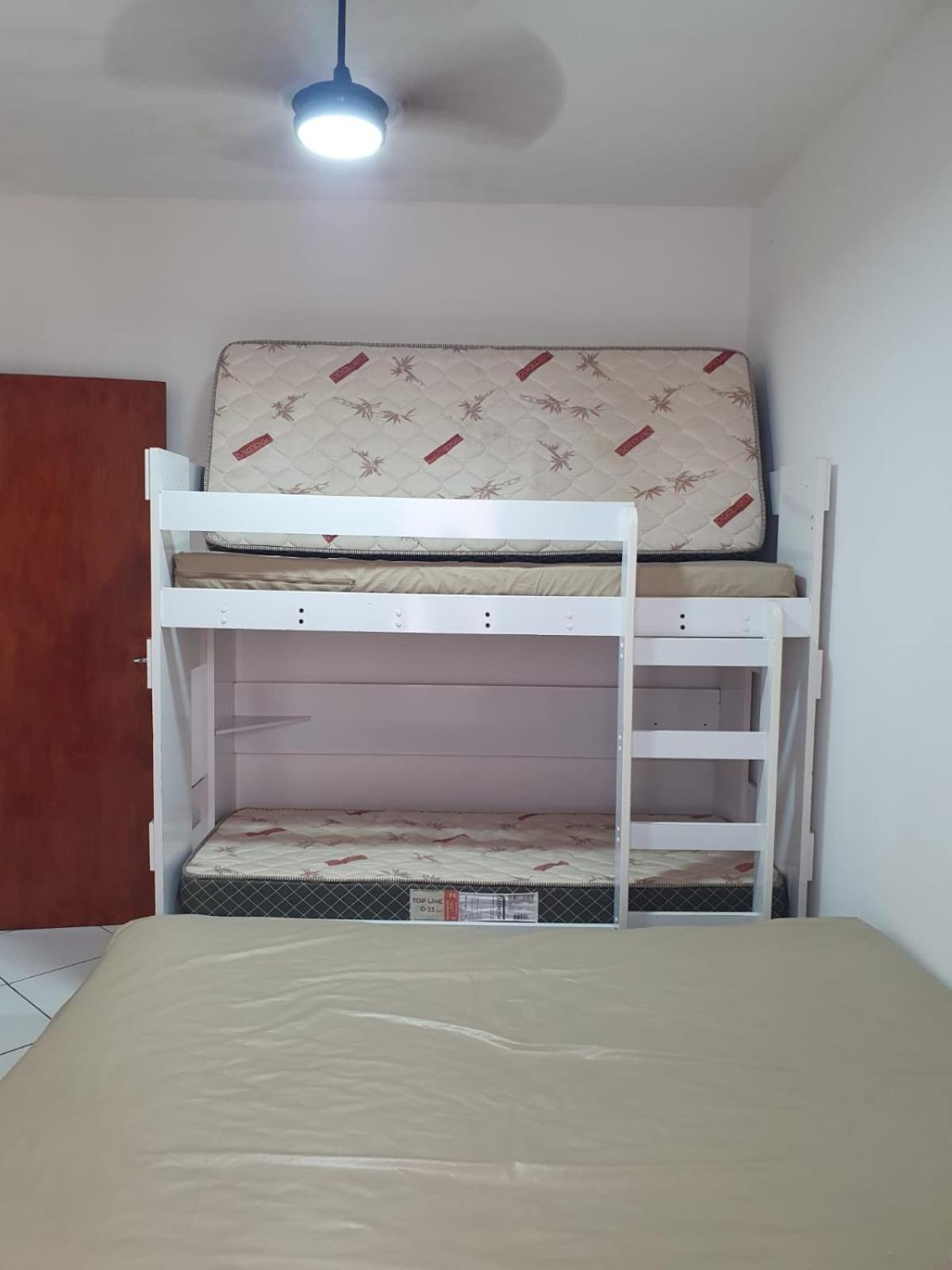 APARTAMENTO PÉ NA AREIA