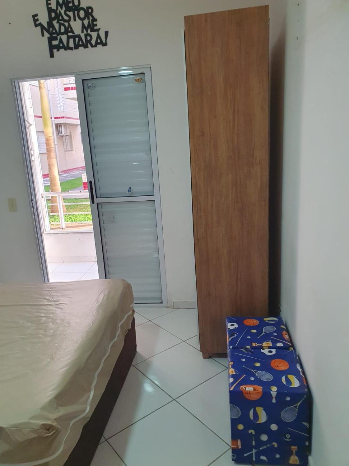 APARTAMENTO PÉ NA AREIA
