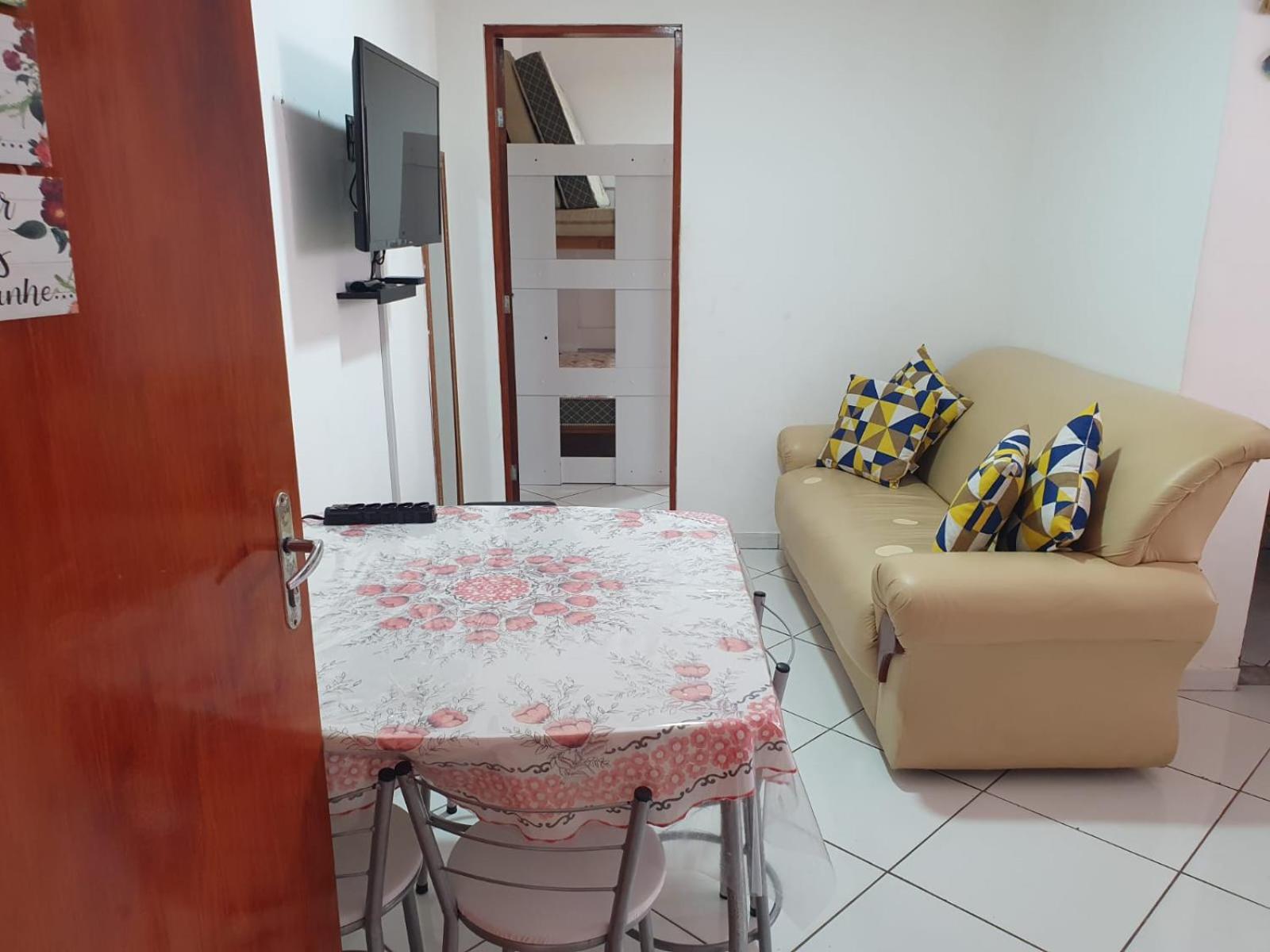 APARTAMENTO PÉ NA AREIA