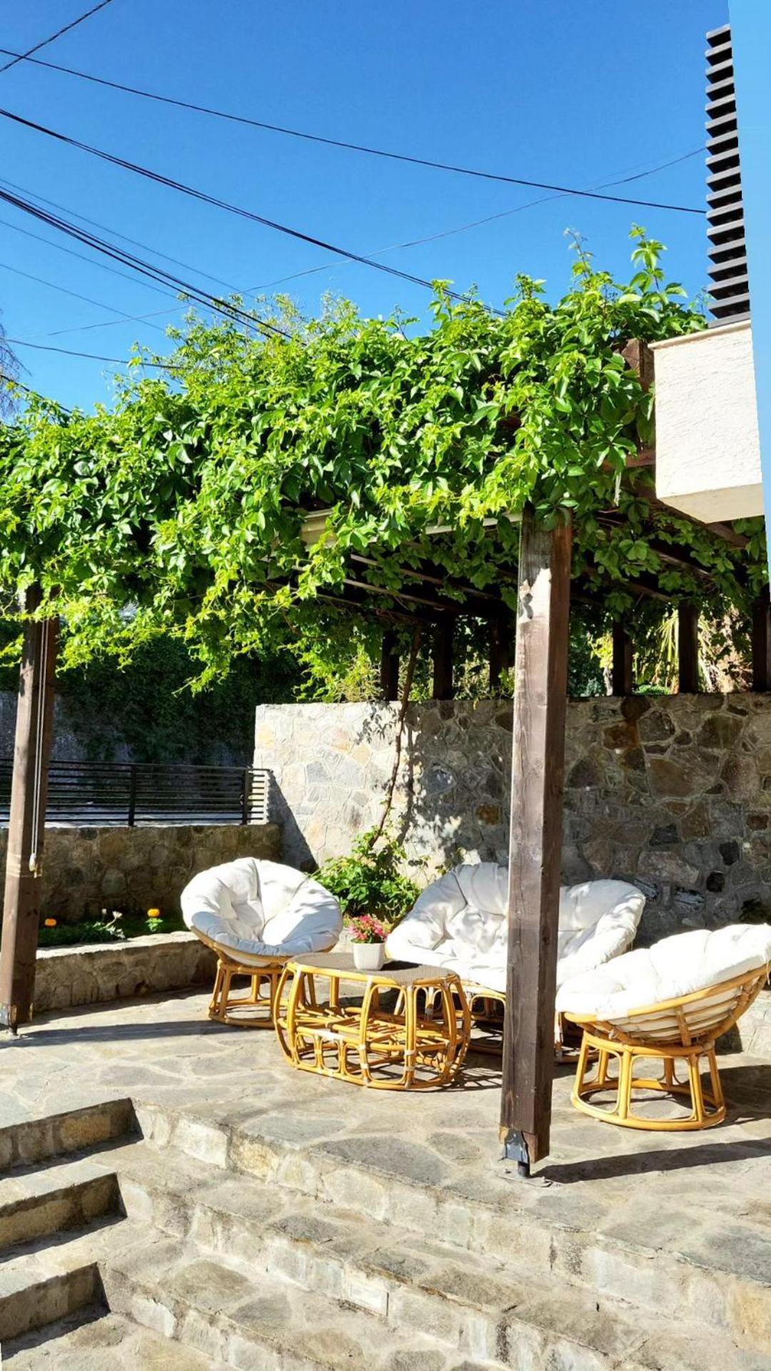 Belov Rooms and Apartments