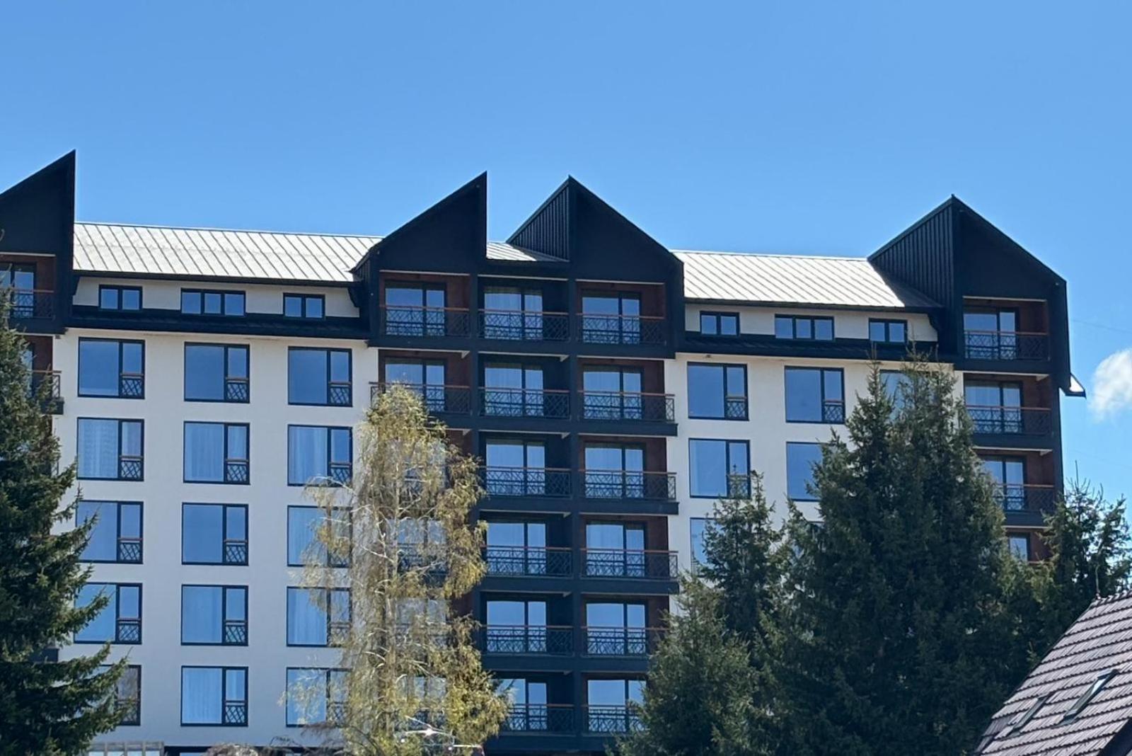 Maximus A49, Residence Hill, Kopaonik view 5