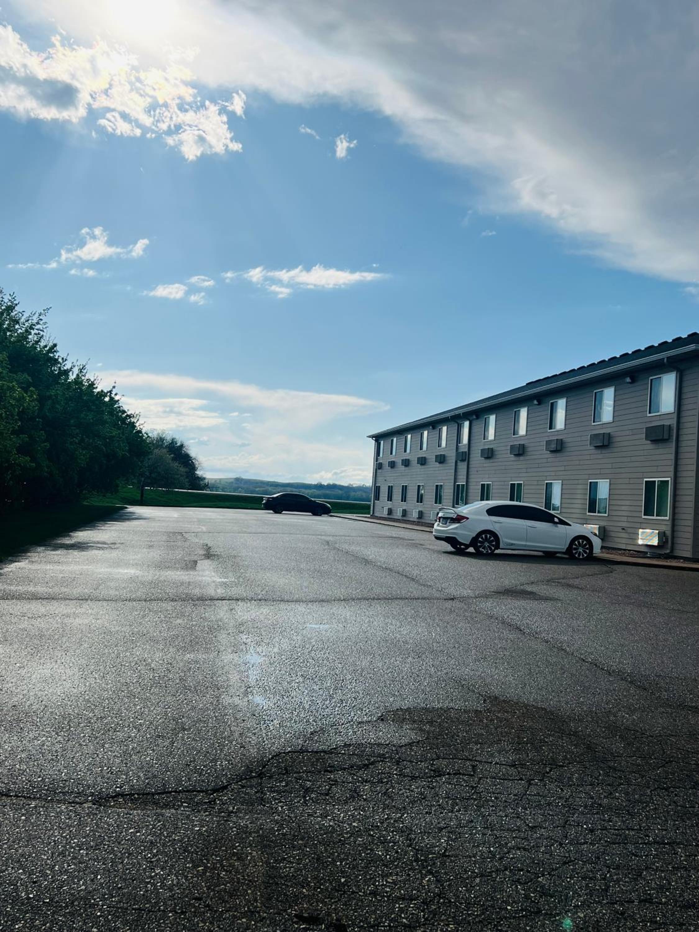 HAWARDEN HARVEST INN - Property Image 5