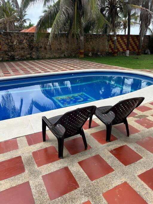 Cabaña Con Piscina Frente Al Mar