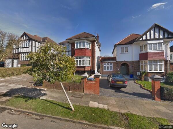 Modern Spacious 4-Bed House