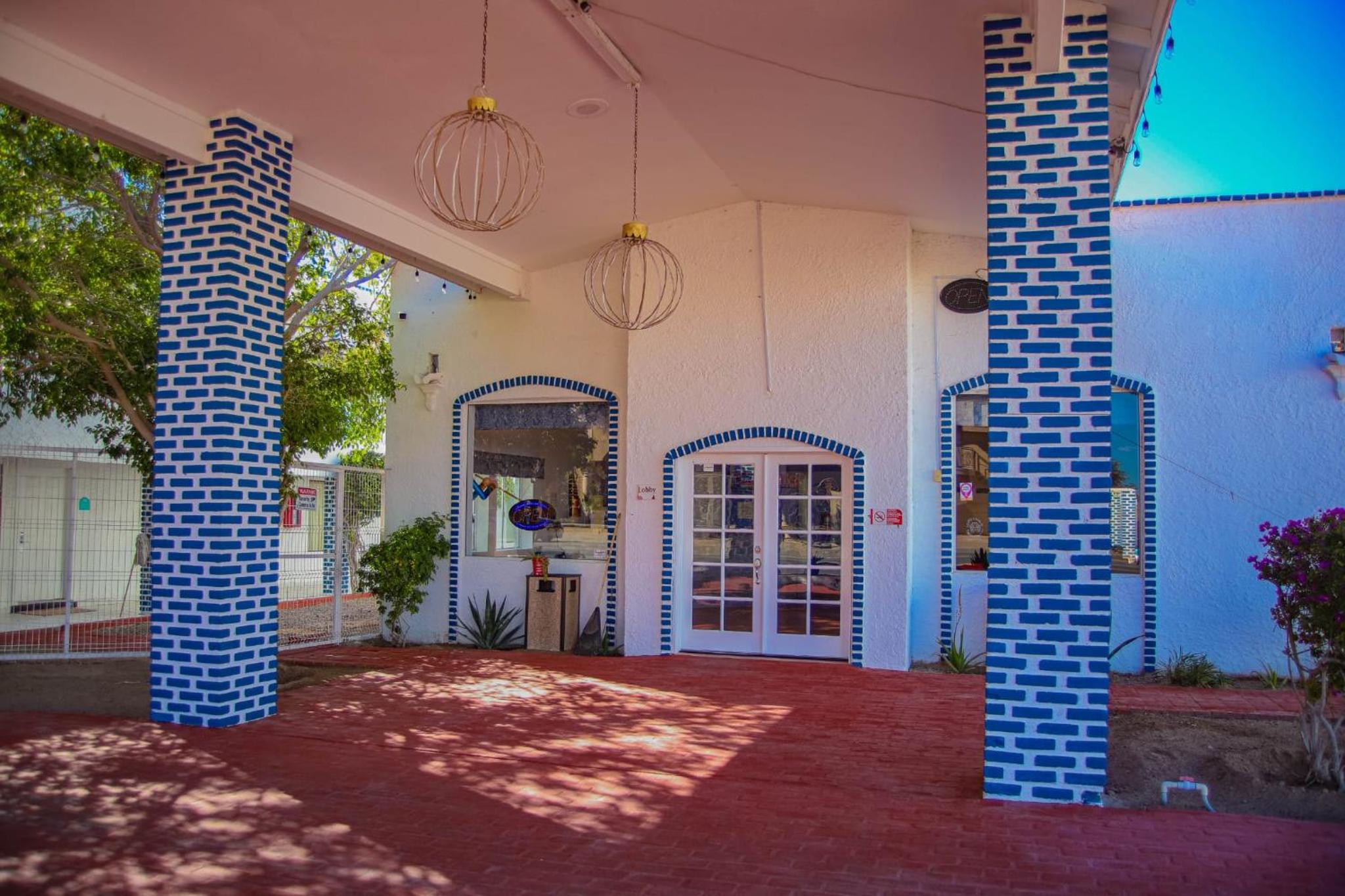 Hotel Playa Inn Rocky Point - Image 1