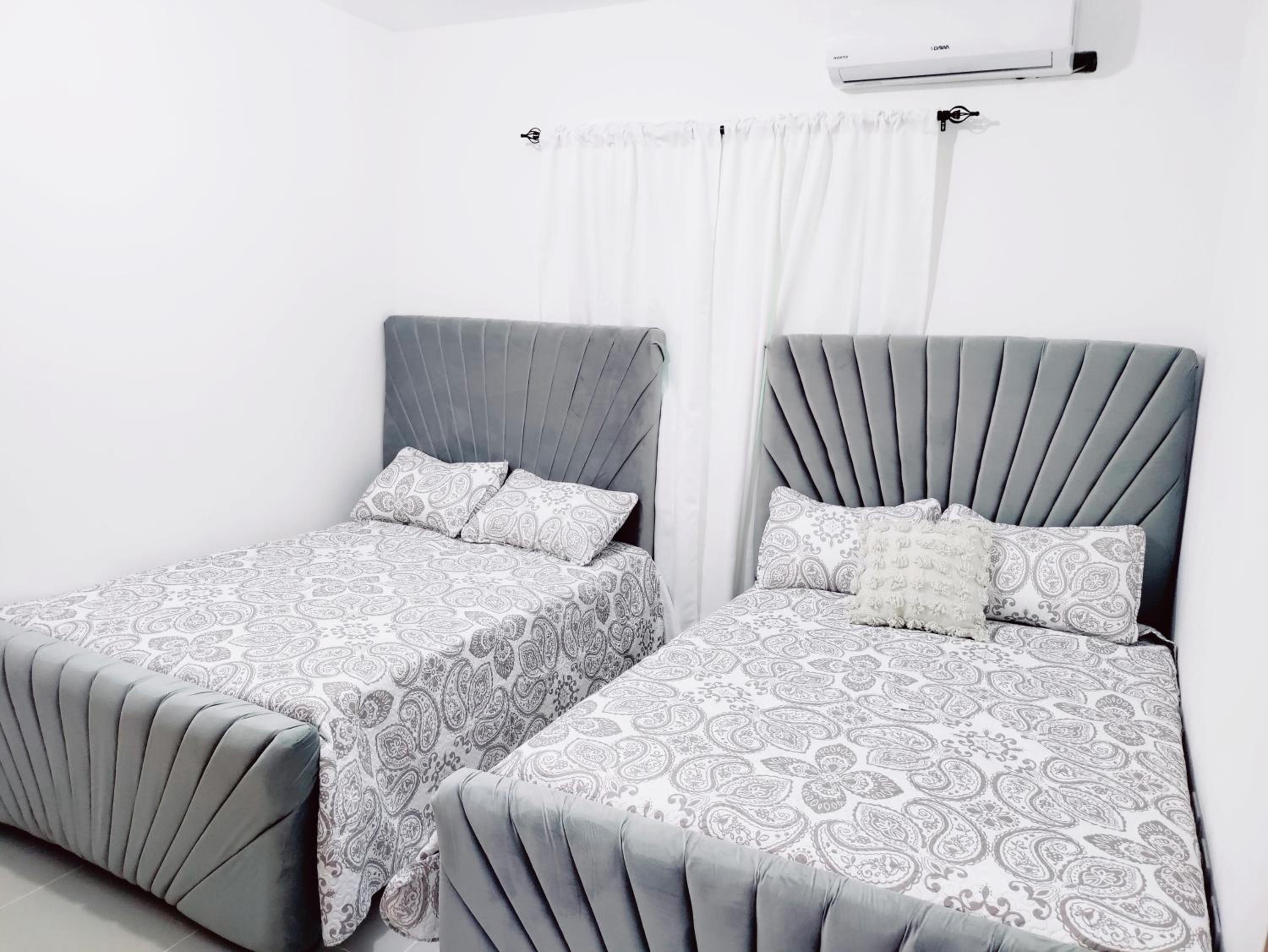 Confortable Apartamento con Piscina en Cabrera