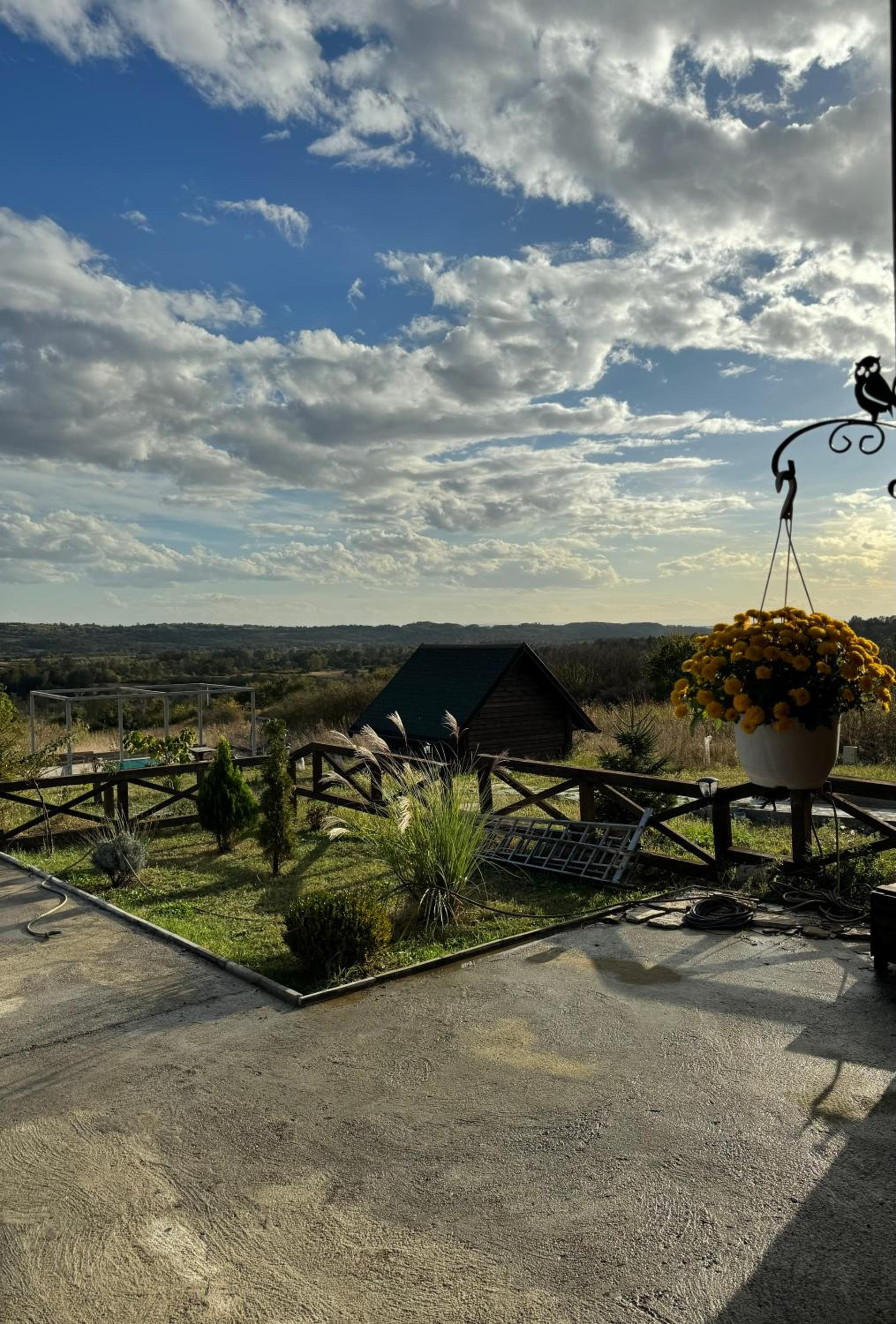 Vikendica sa bazenom u blizini Beograda view 2