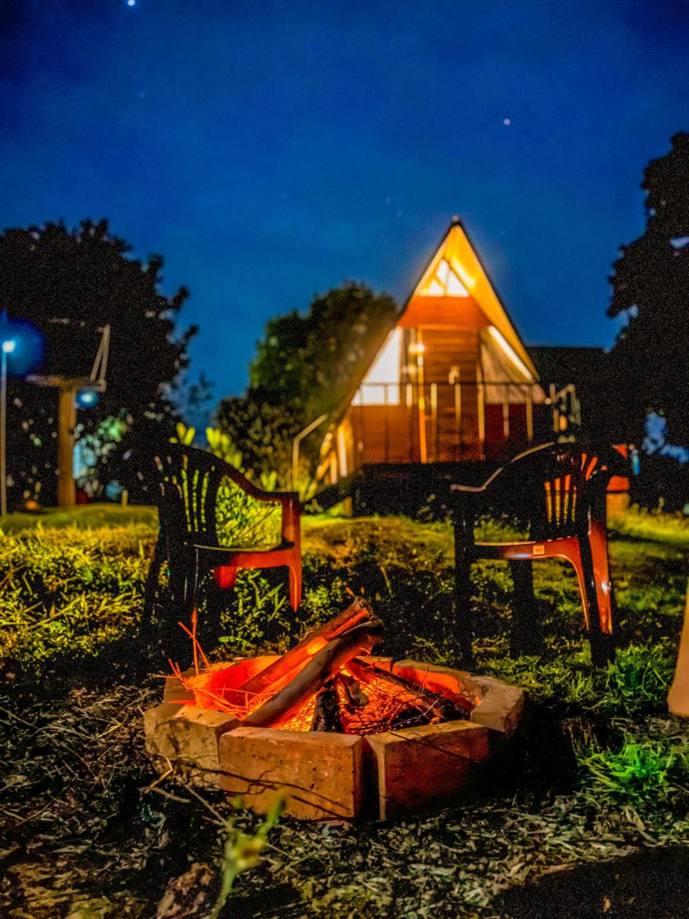 Glamping Chalet Deluxe cerca al centro de Villa de Leyva - By Serena Morena