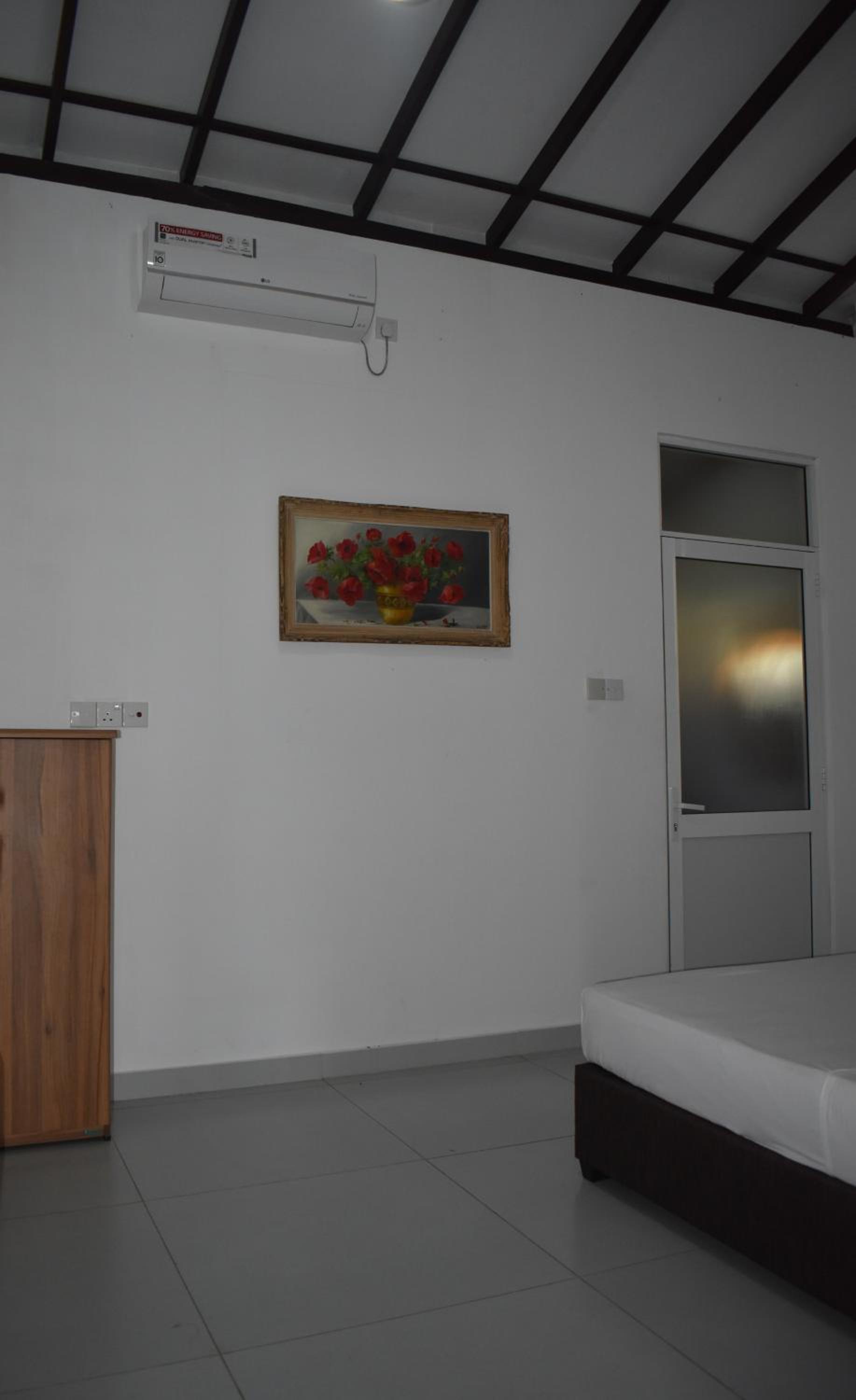 Photo 49