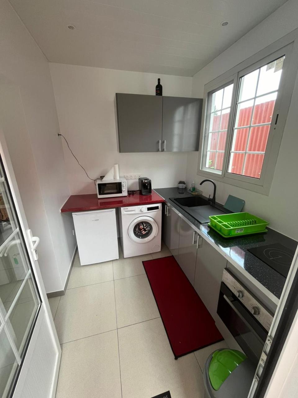 Photo 18