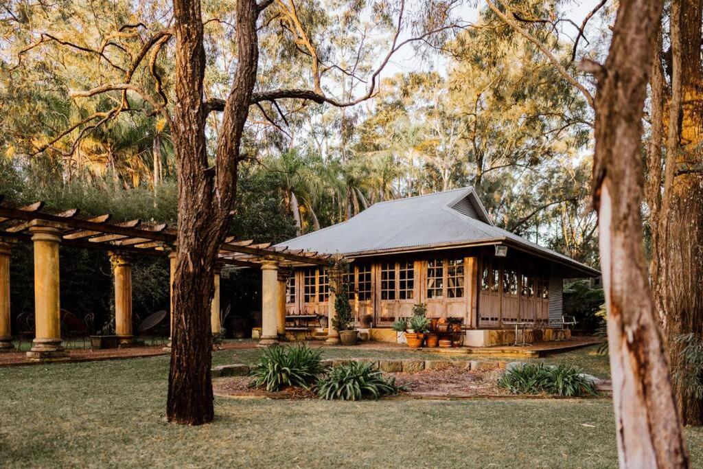 Leaves & Fishes - Private group escape in the Hunter Valley