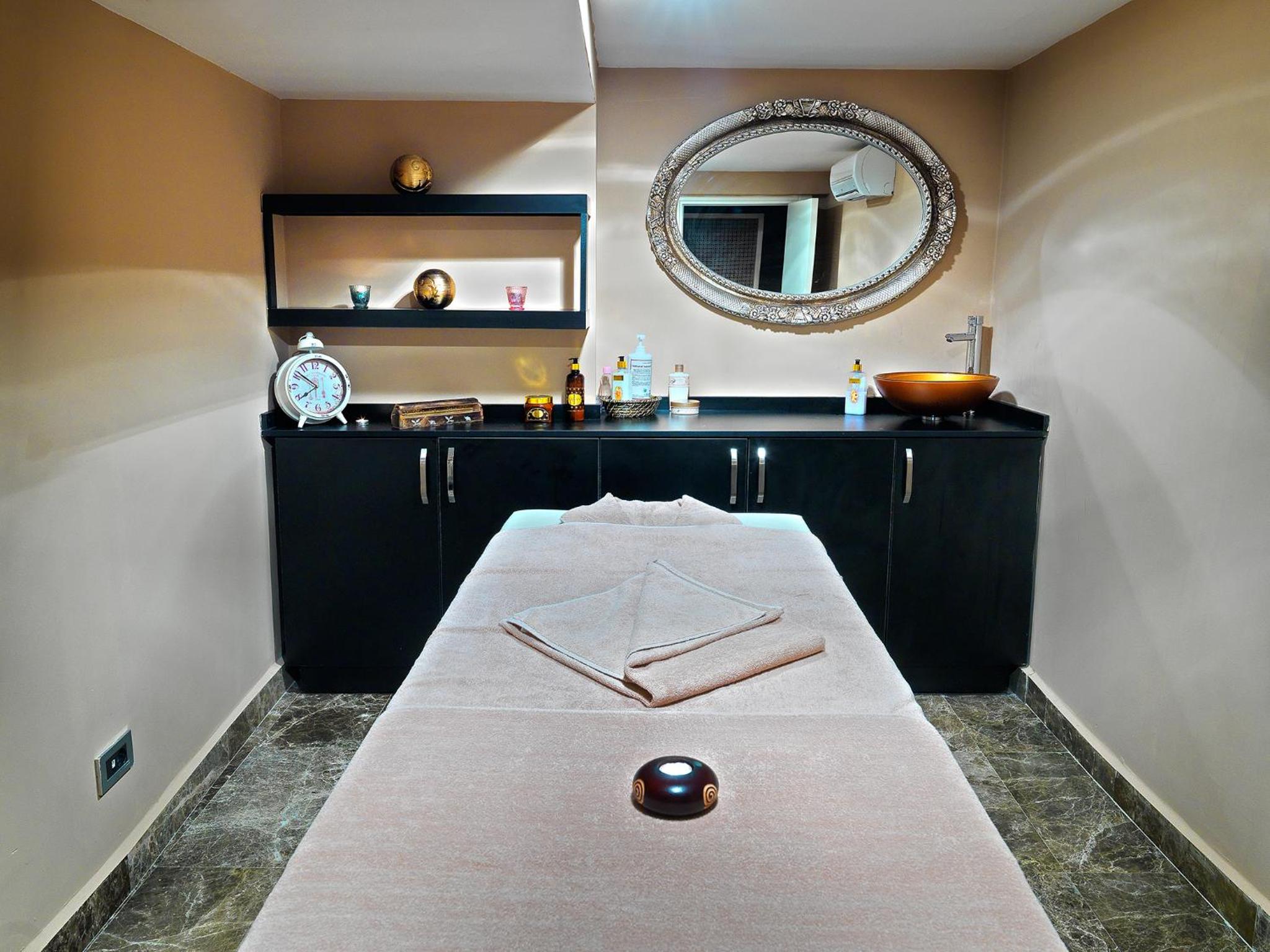 Business Life Butik Otel & Spa - Image 31