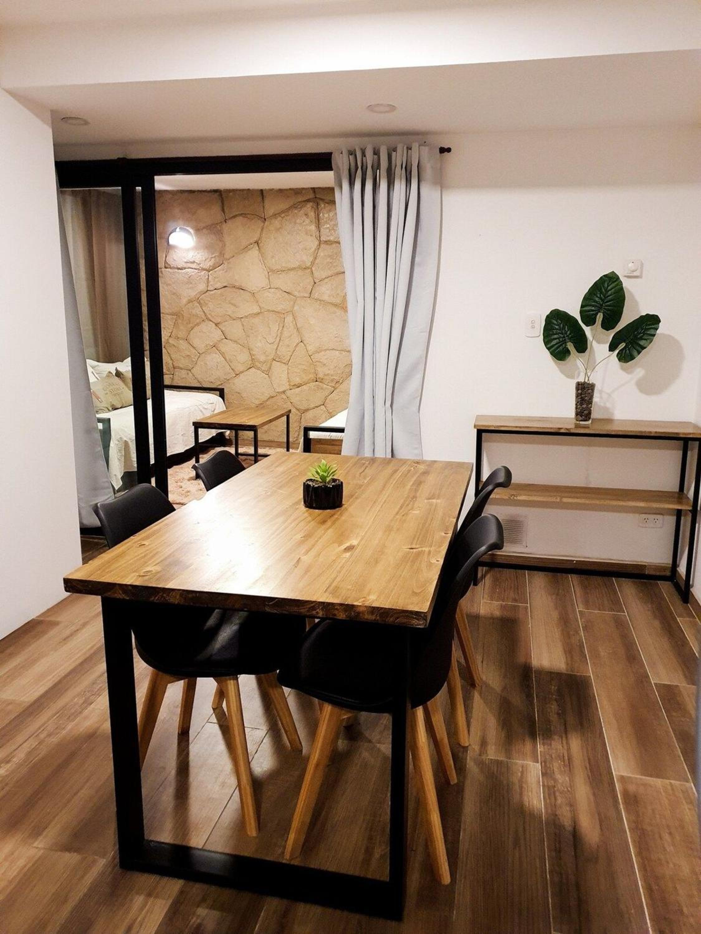 Depto moderno para 2/4 en centro