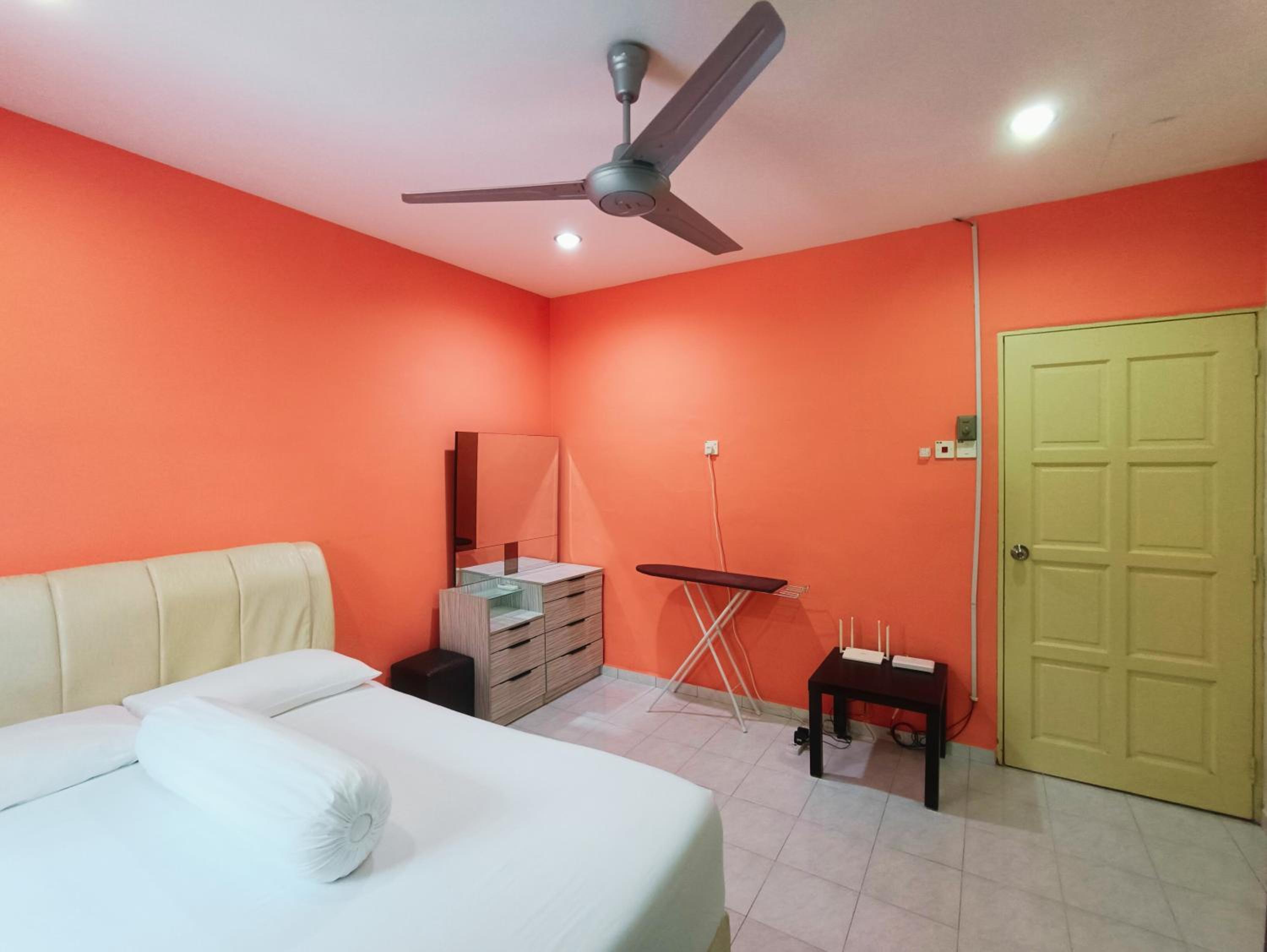 Juwita Homestay Bukit Katil - Free Unifi and 15 Minutes To Town photo 3