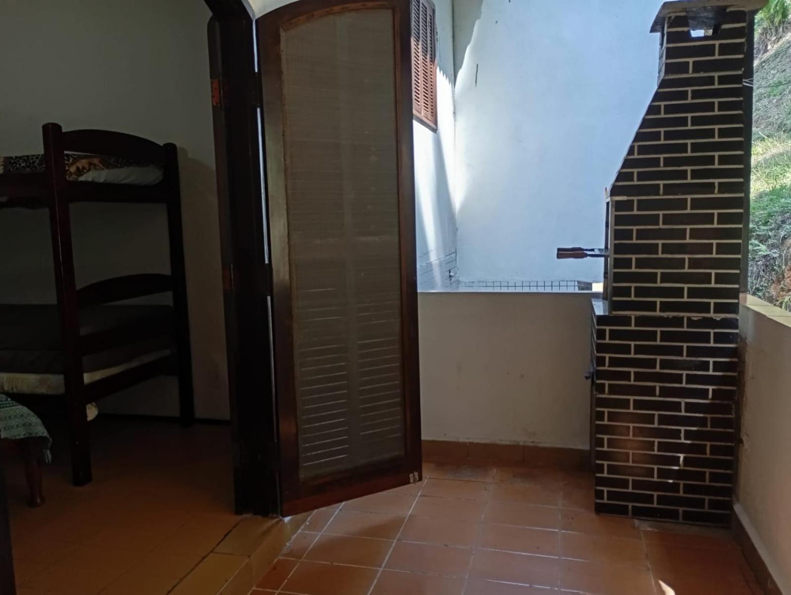 300 Metros da PG Ubatuba Wi-Fi Churrasqueira 2 Vagas de Garagem
