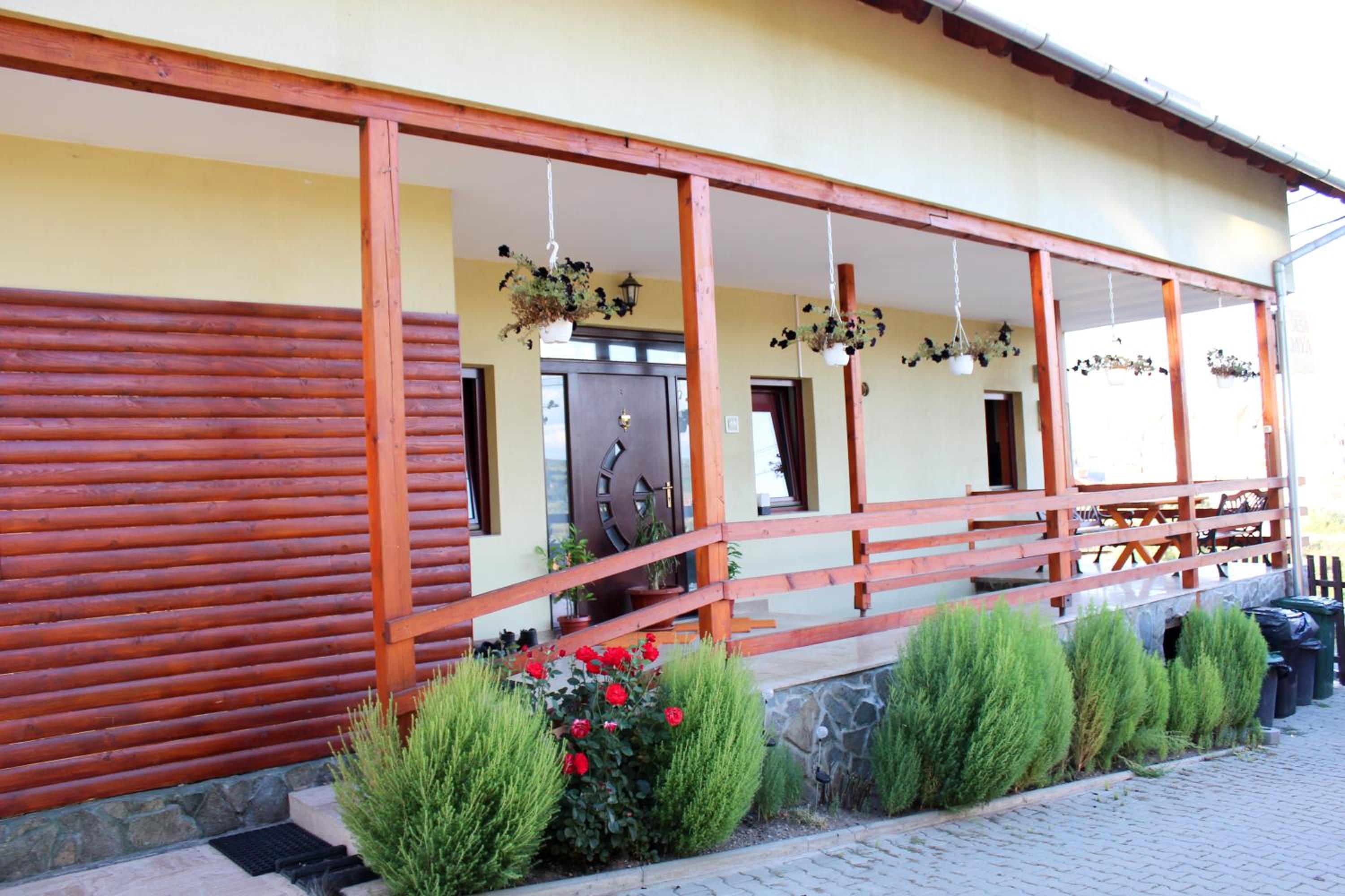 Photo 13