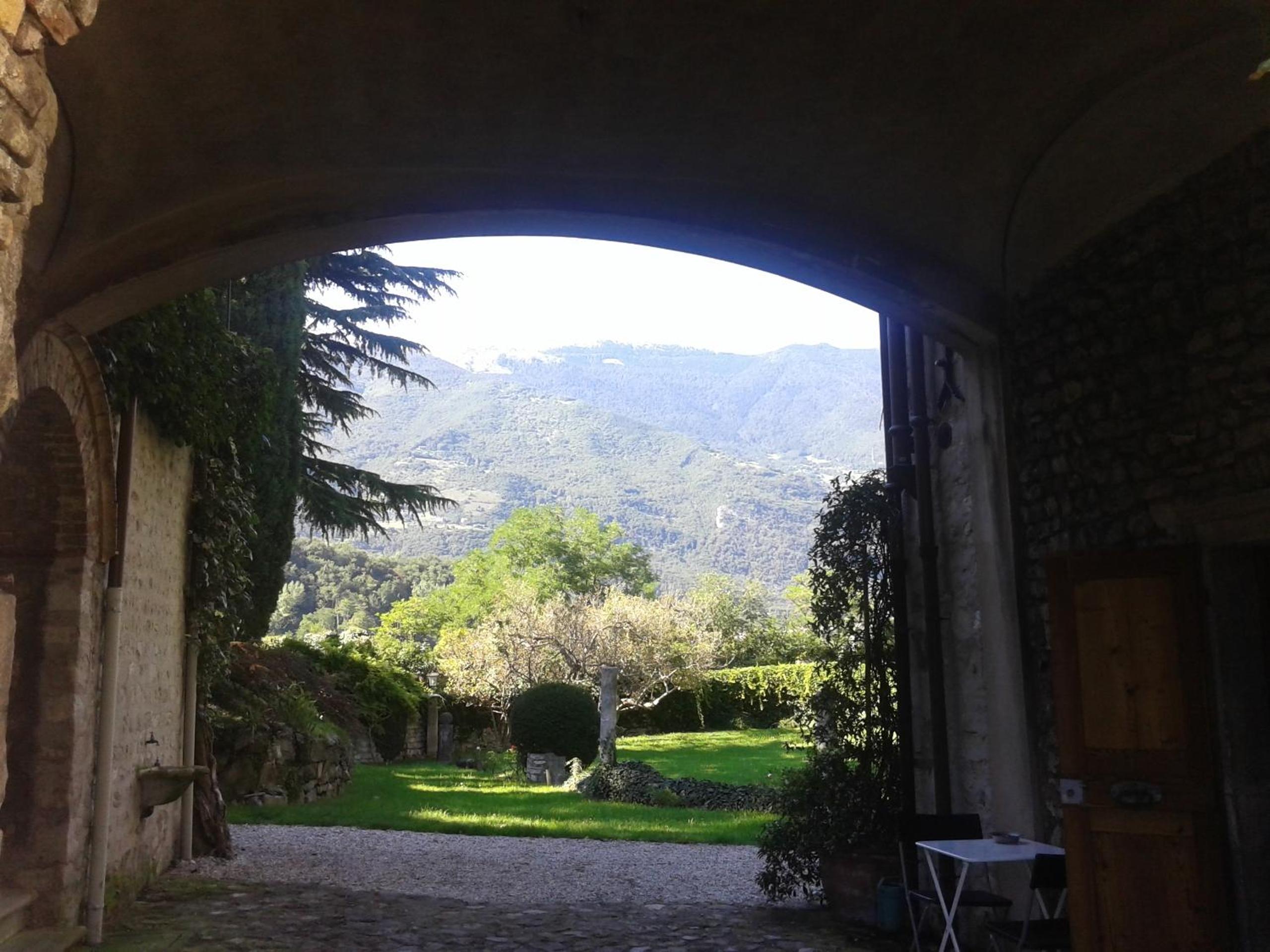 Castrum di Serravalle