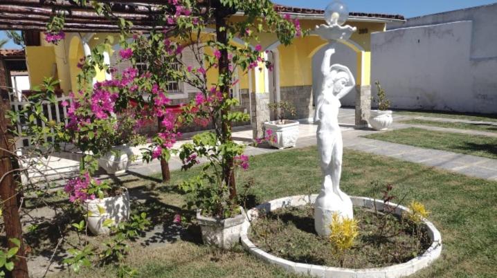 CASA EM PRAIA SECA