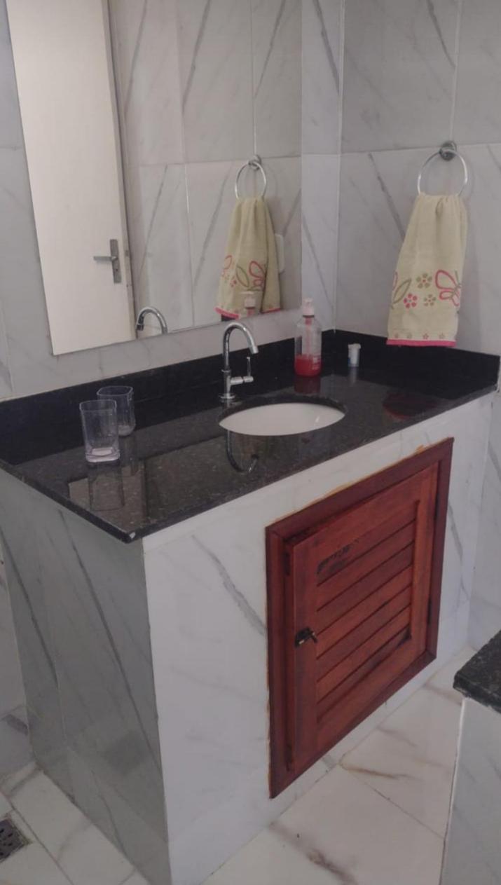 CASA EM PRAIA SECA