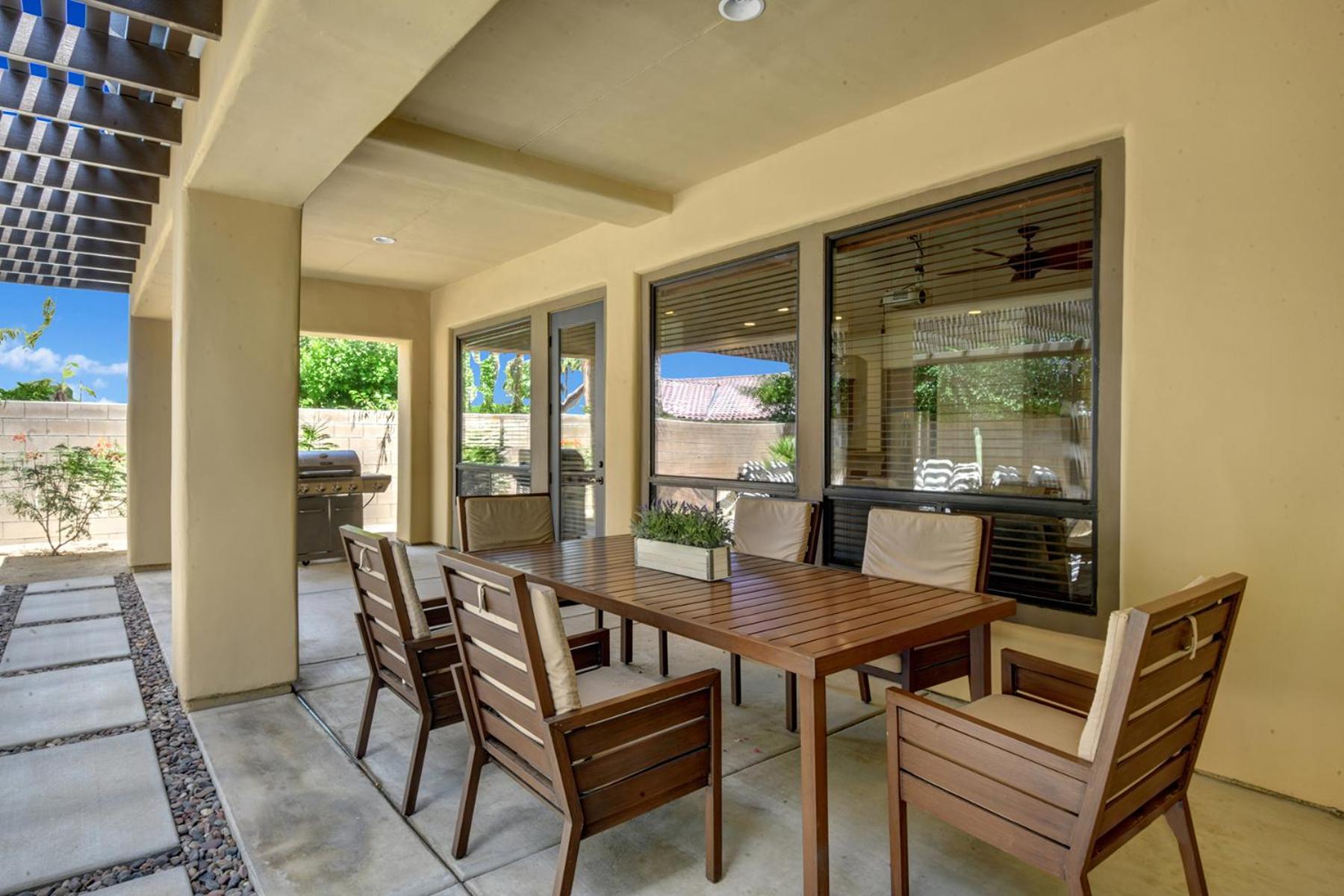 Photo 32
