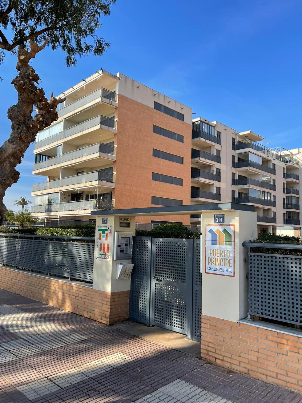 Precioso apartamento con vistas al mar