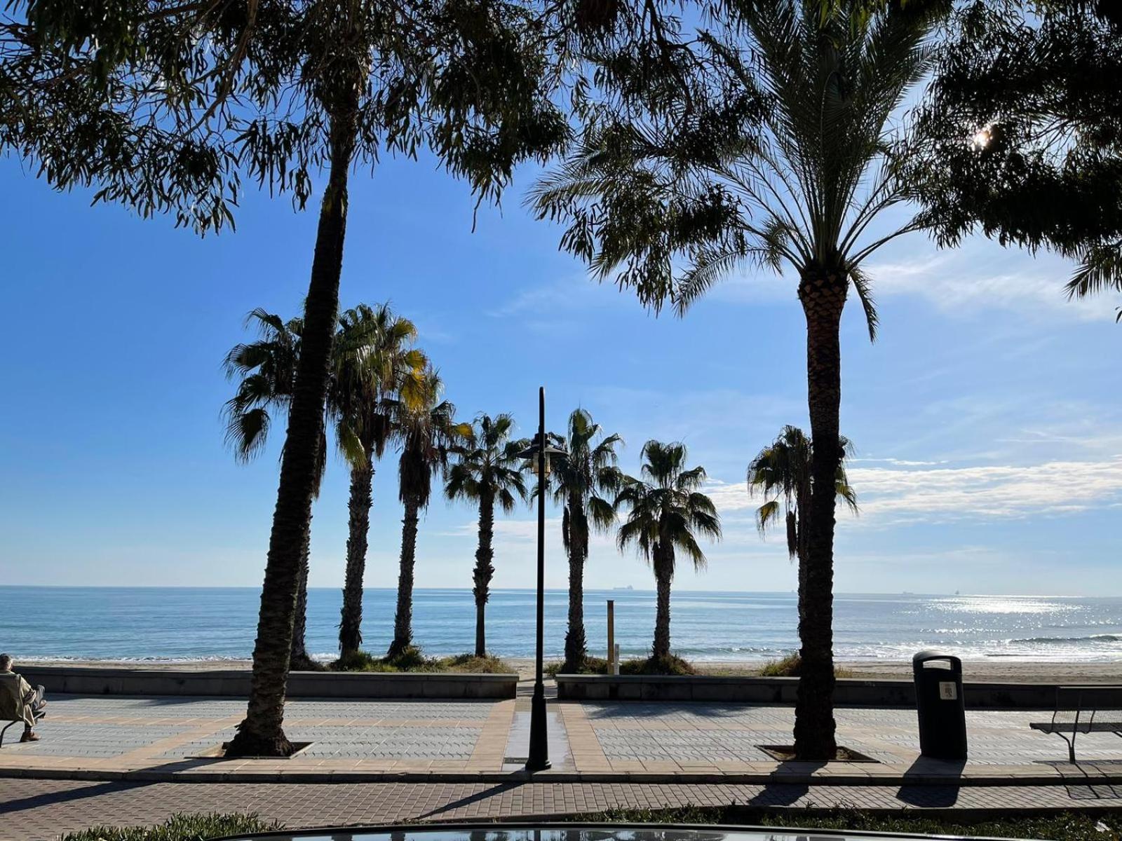 Precioso apartamento con vistas al mar