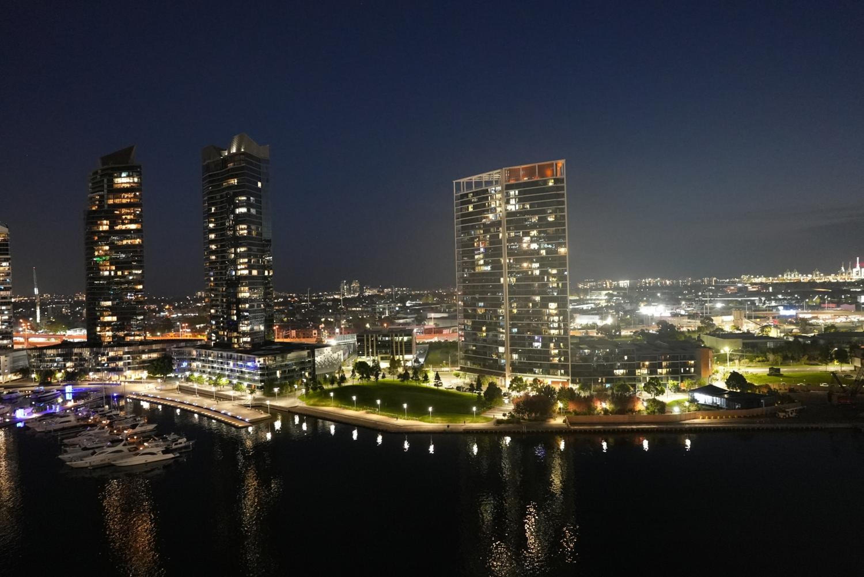 Infinity Lux Apartment