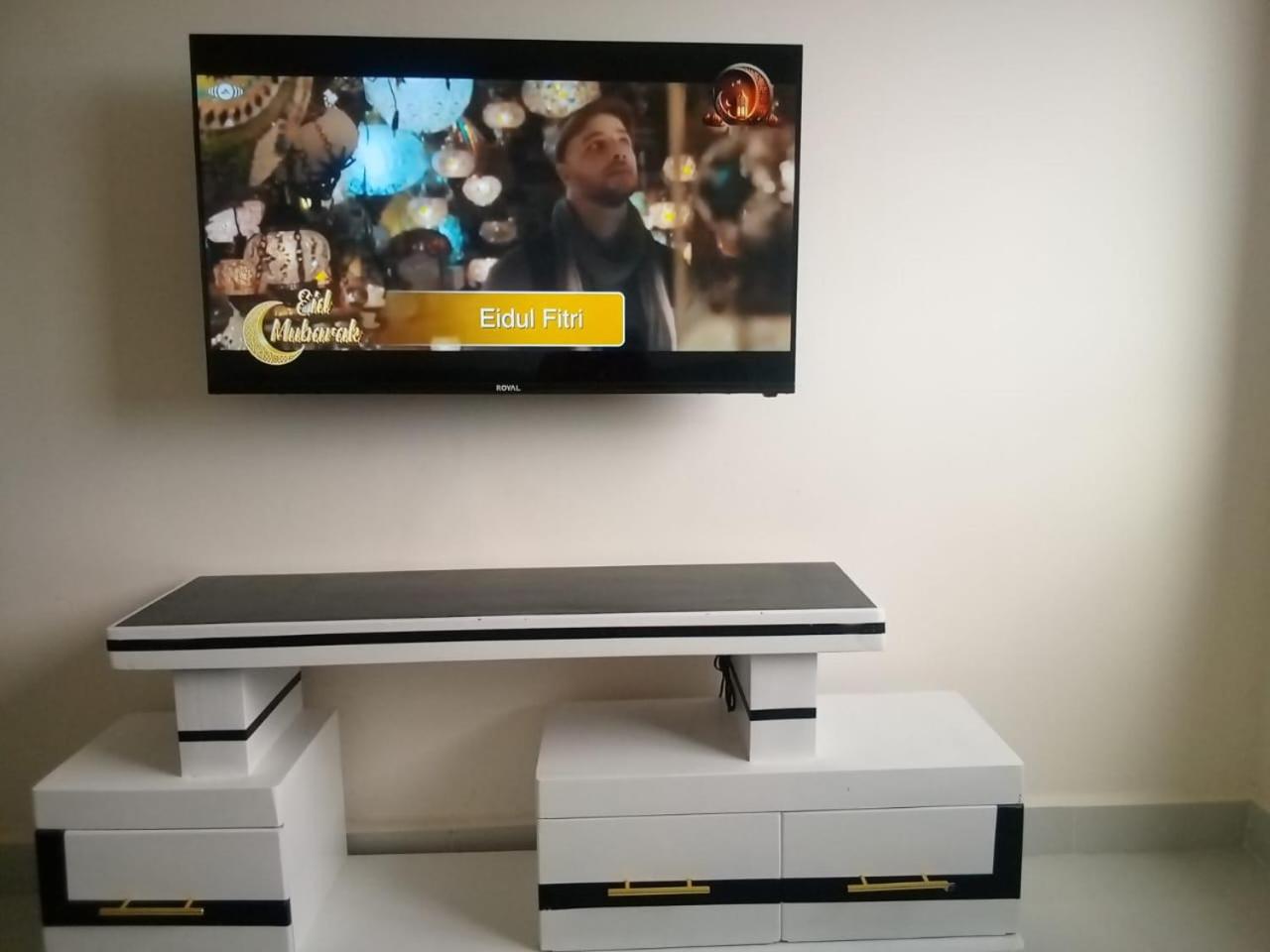 Luxore Rozina Airport View Apartment, Syokimau Nairobi view 3
