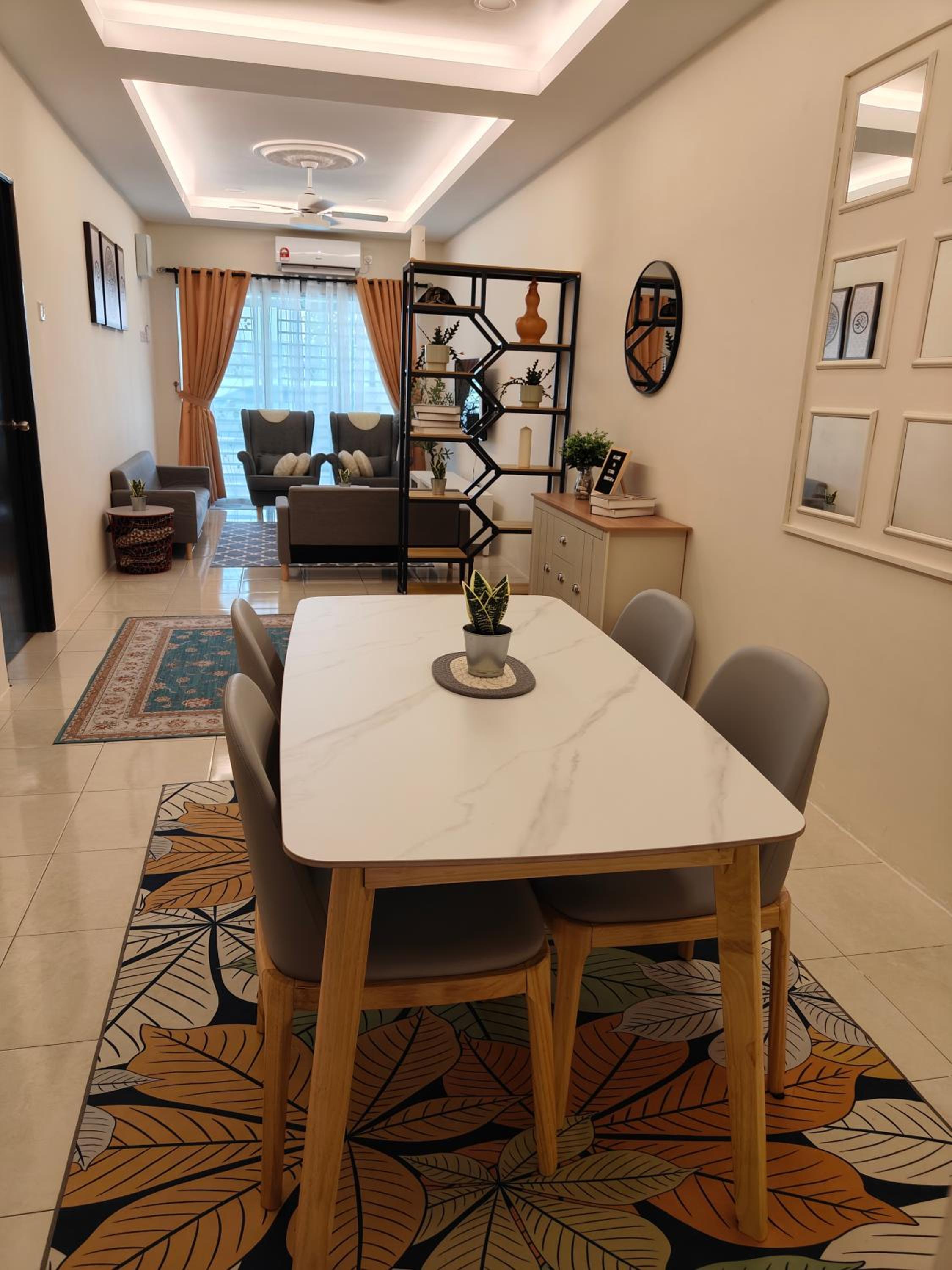 EEYANA HOMESTAY LAGENDA, TELUK INTAN photo 3