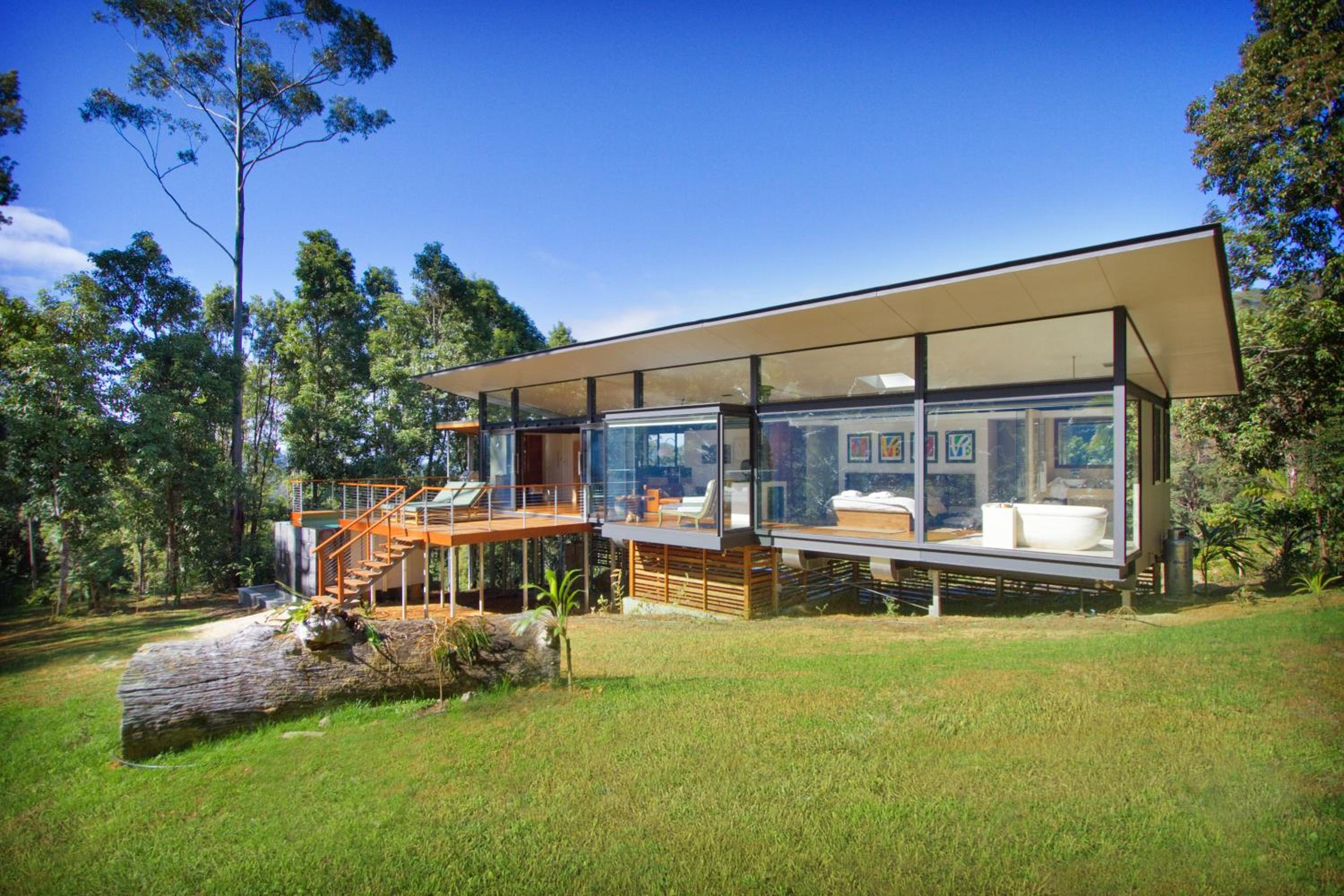 Hotel Crystal Creek Rainforest Retreat - Image 1