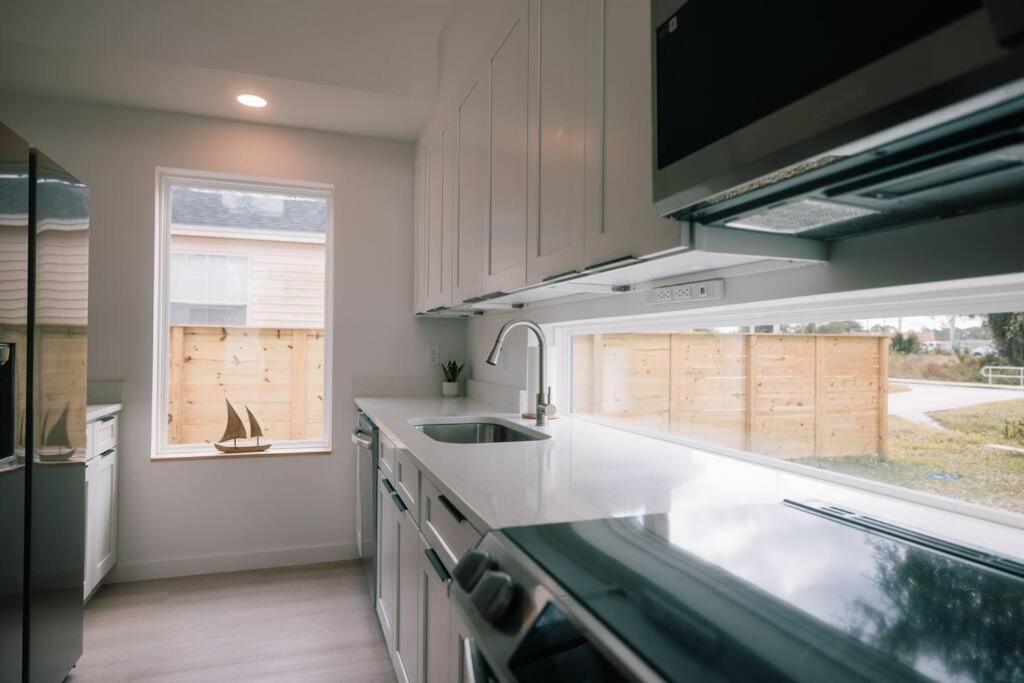 Marsh View - Modern Getaway - Mins from Downtown view 2