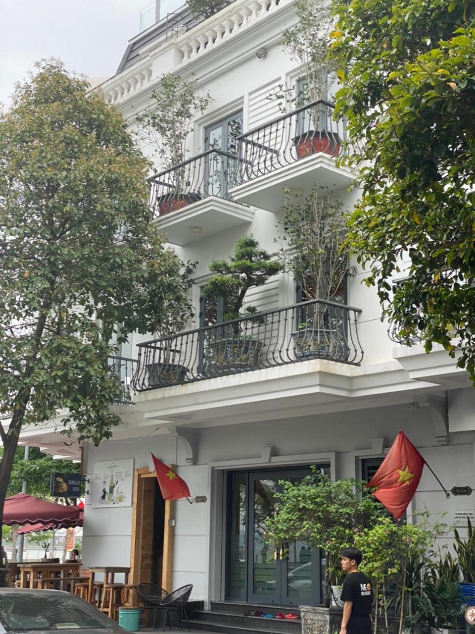 Me Kong House