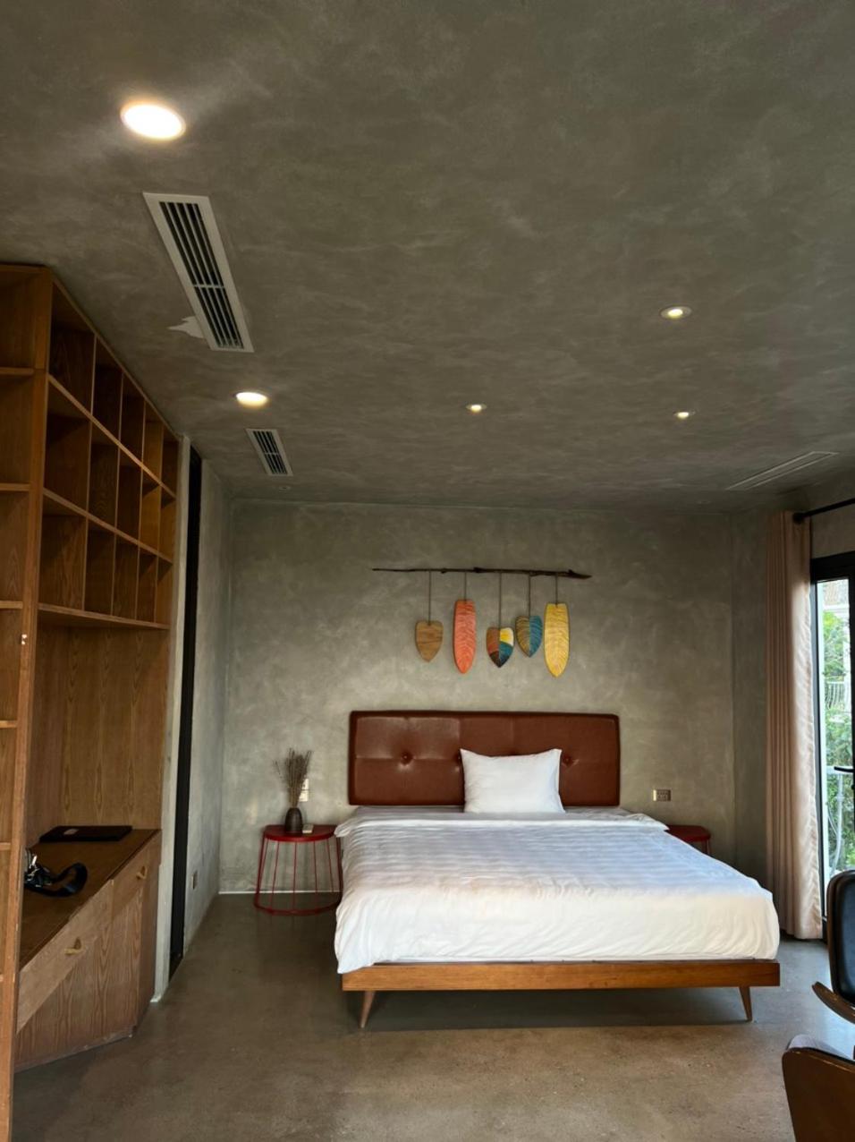 Me Kong House