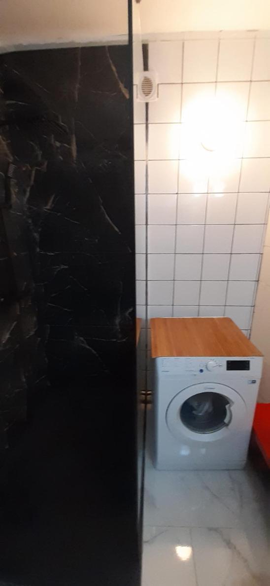 Chambre pour 4 chez Rihani près de la Tour Eiffel