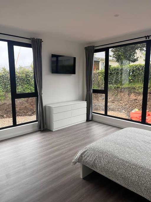 Deerpark semi sleeps 8 with sofa bed & optional extra outdoor sauna view 5