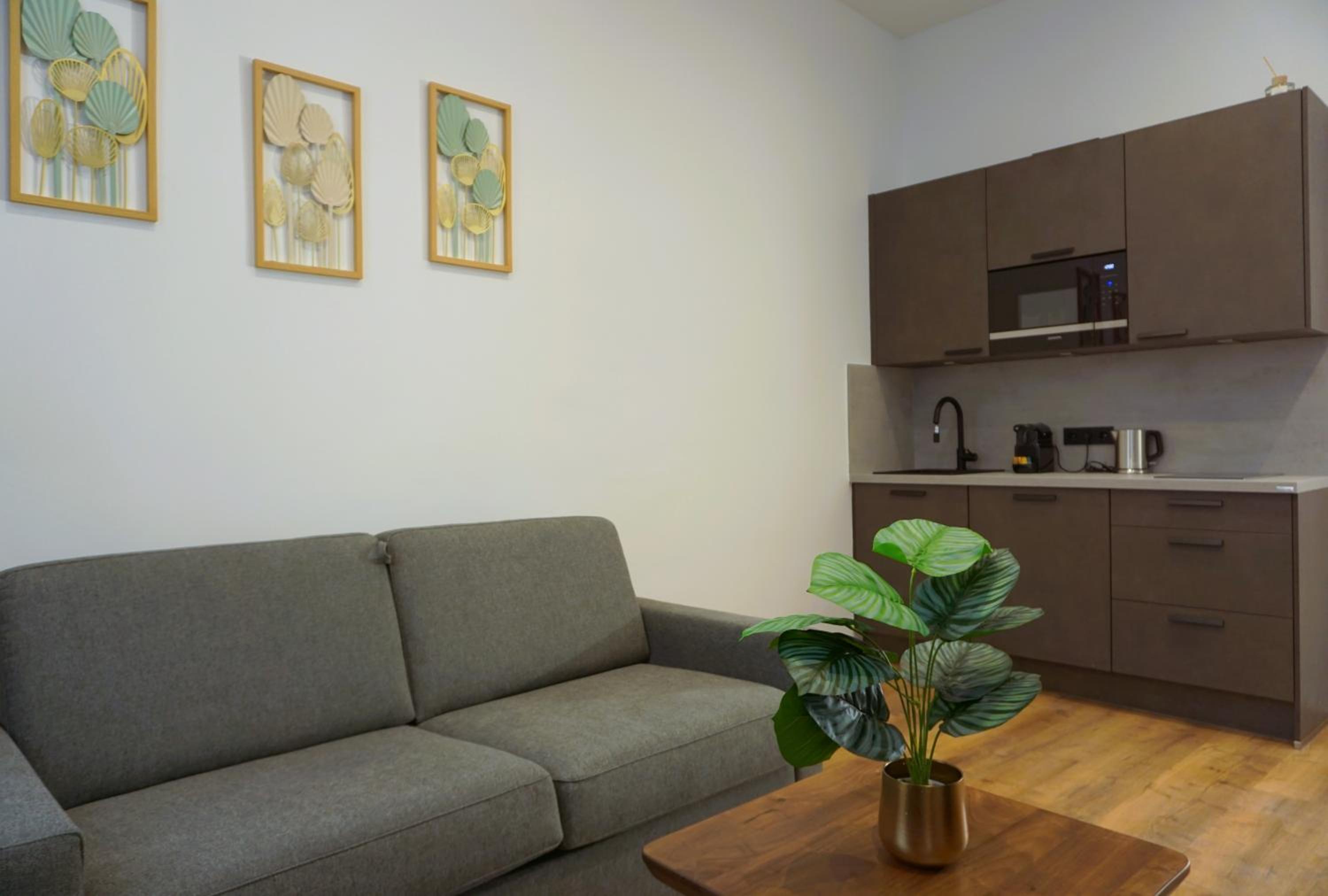 Viva La Vienna Apartments