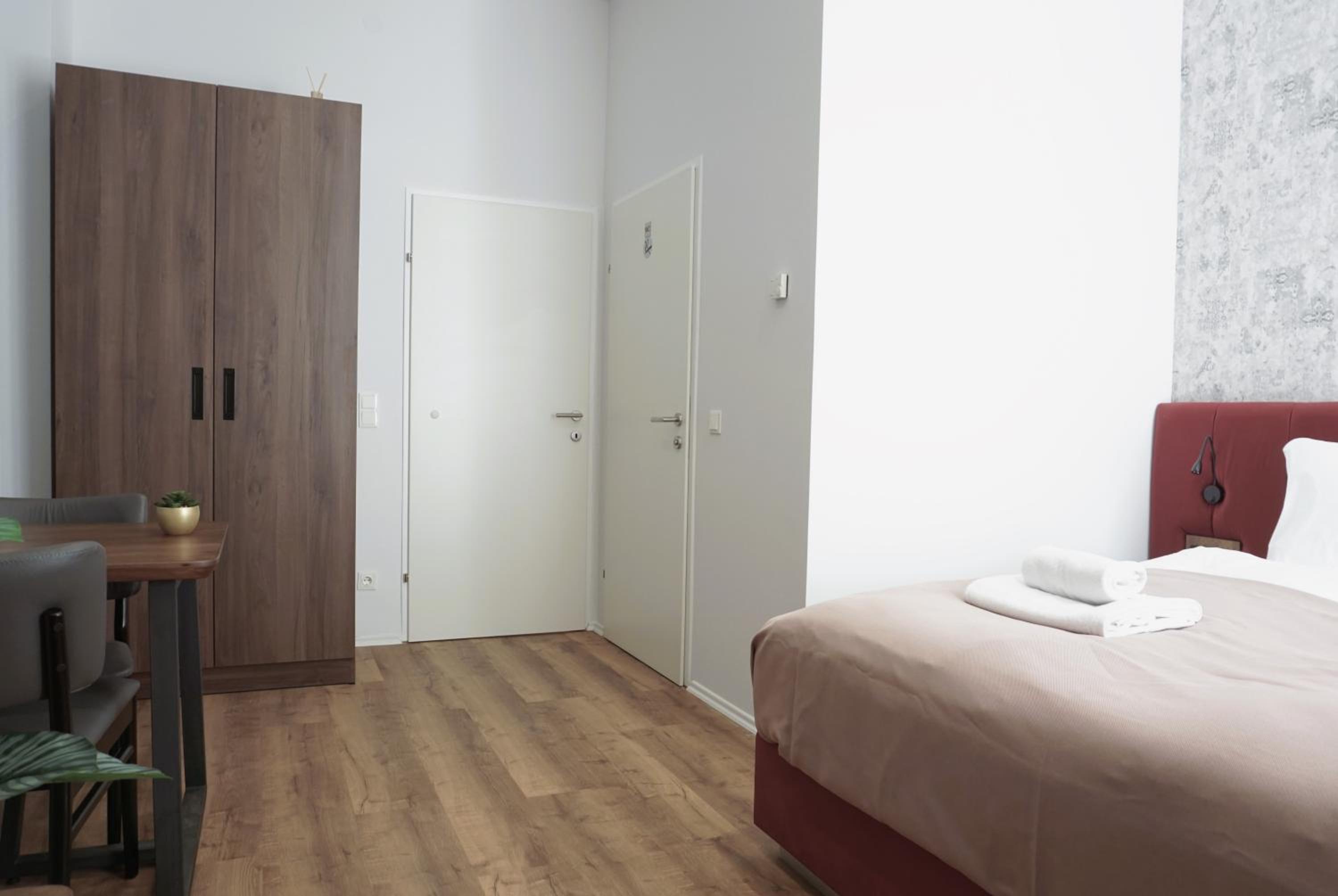 Viva La Vienna Apartments