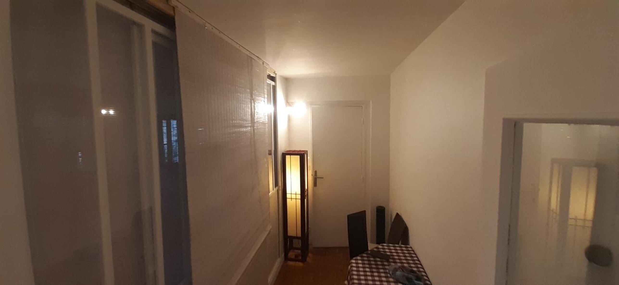 Chambre pour 4 chez Rihani près de la Tour Eiffel