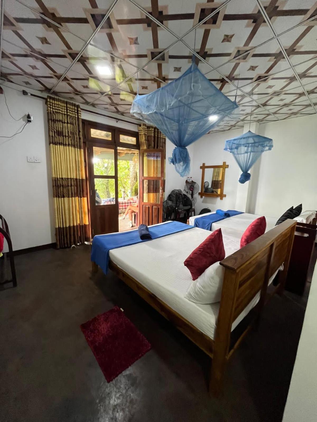 Himansa Homestay